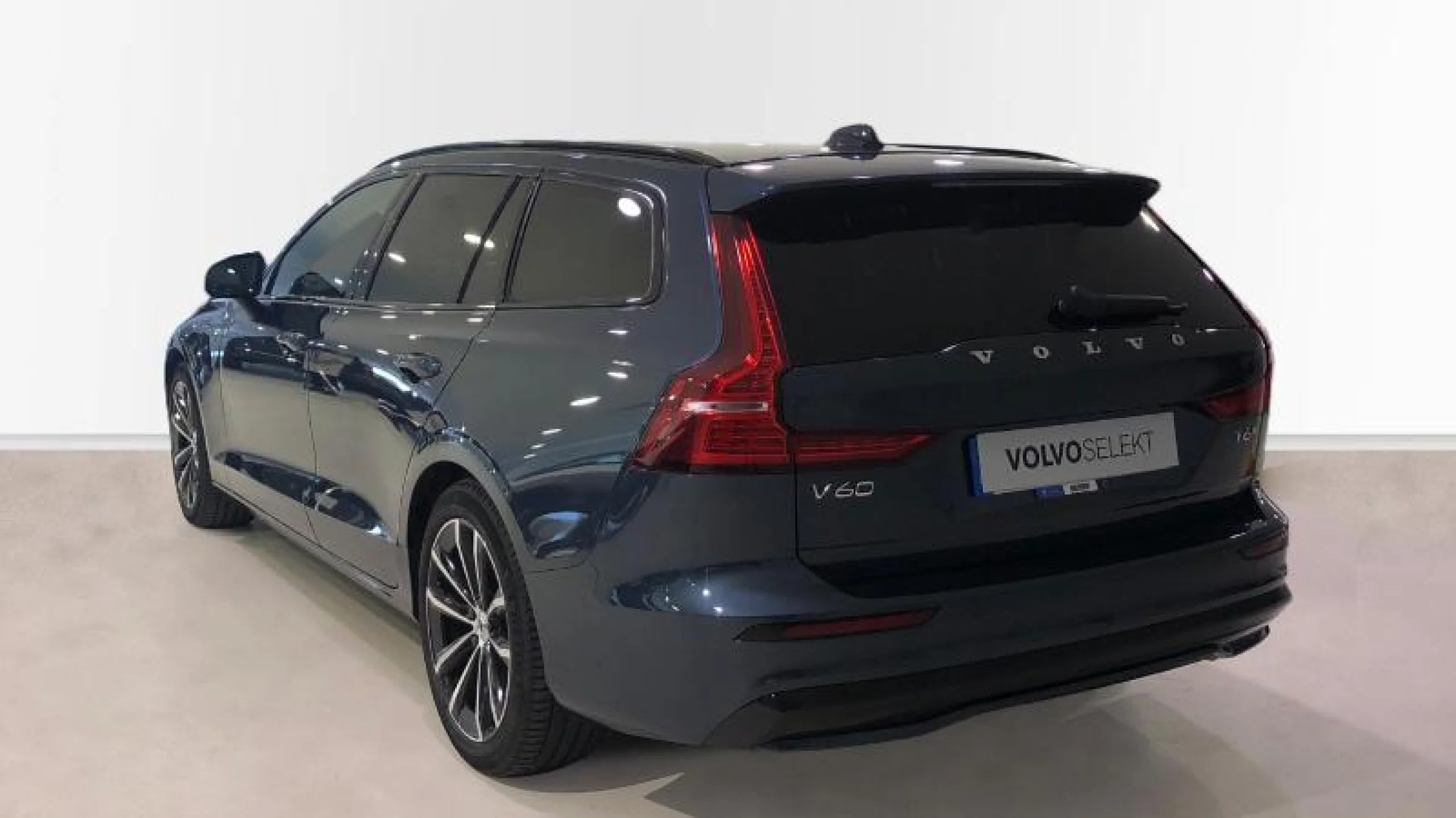 VOLVO V60 2.0 T6 AWD RECHARGE PLUS DARK AUTO - Foto 3