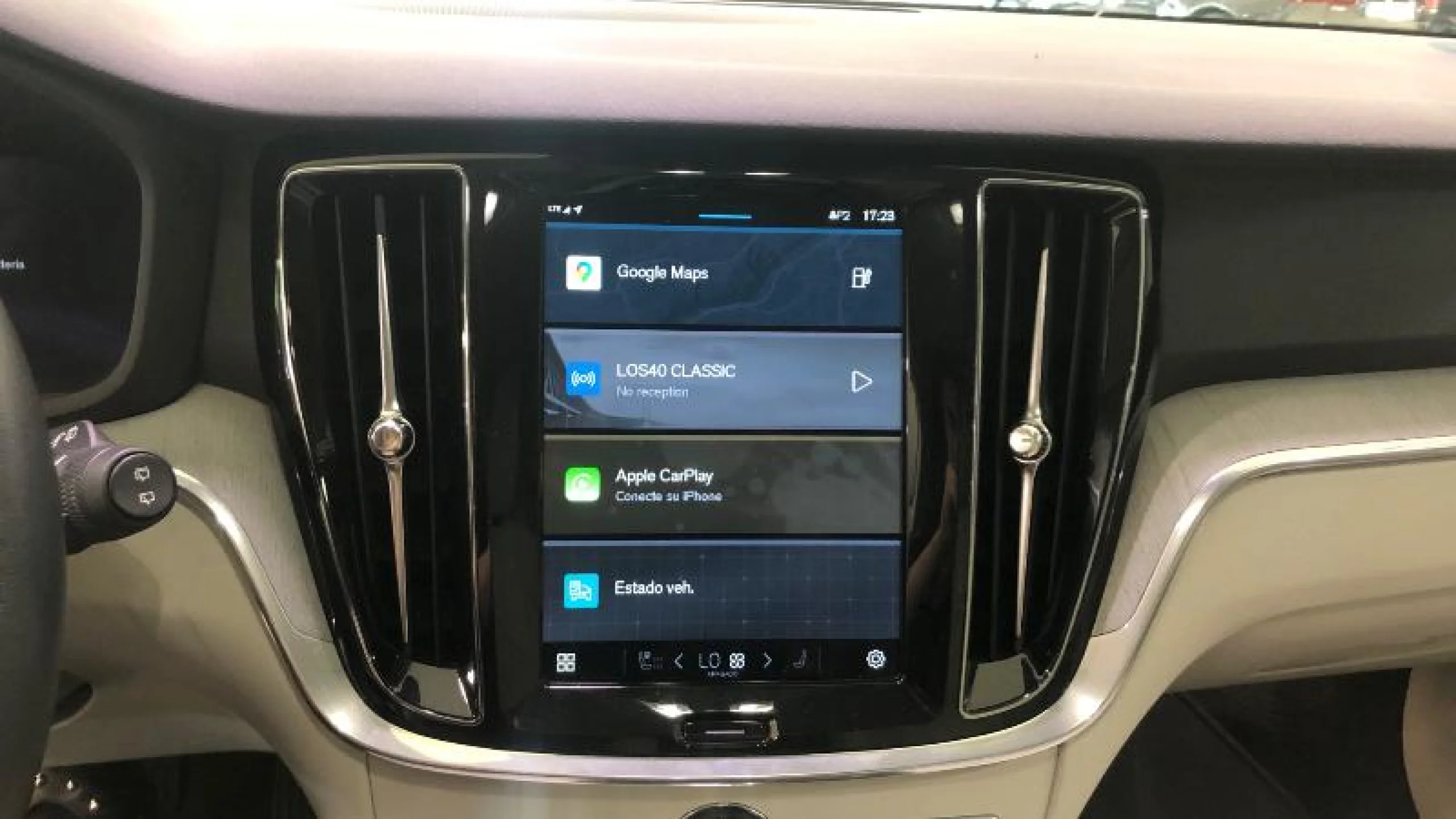 VOLVO V60 2.0 T6 AWD RECHARGE PLUS DARK AUTO - Foto 14