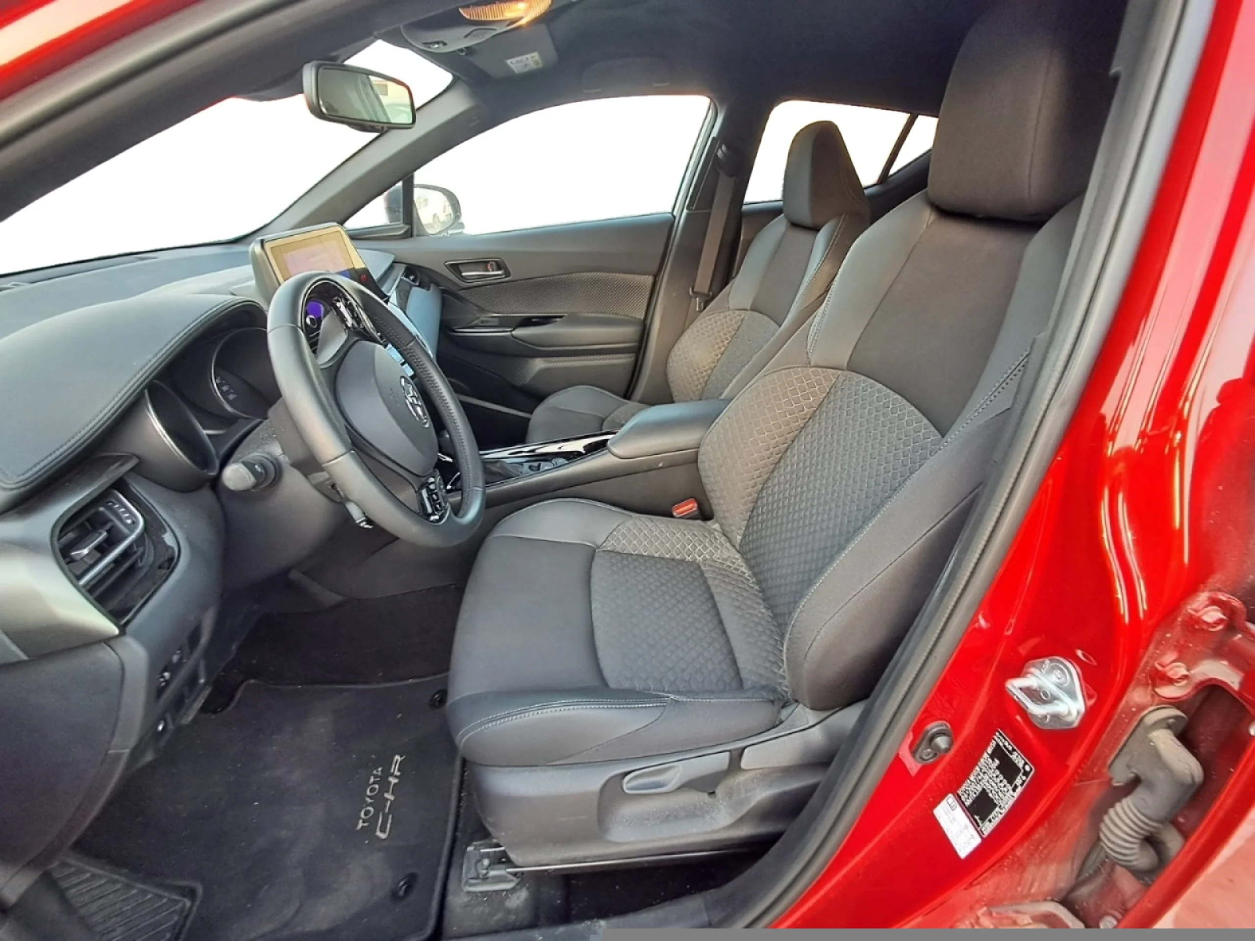 TOYOTA C HR 1.8 125H ADVANCE - Foto 8