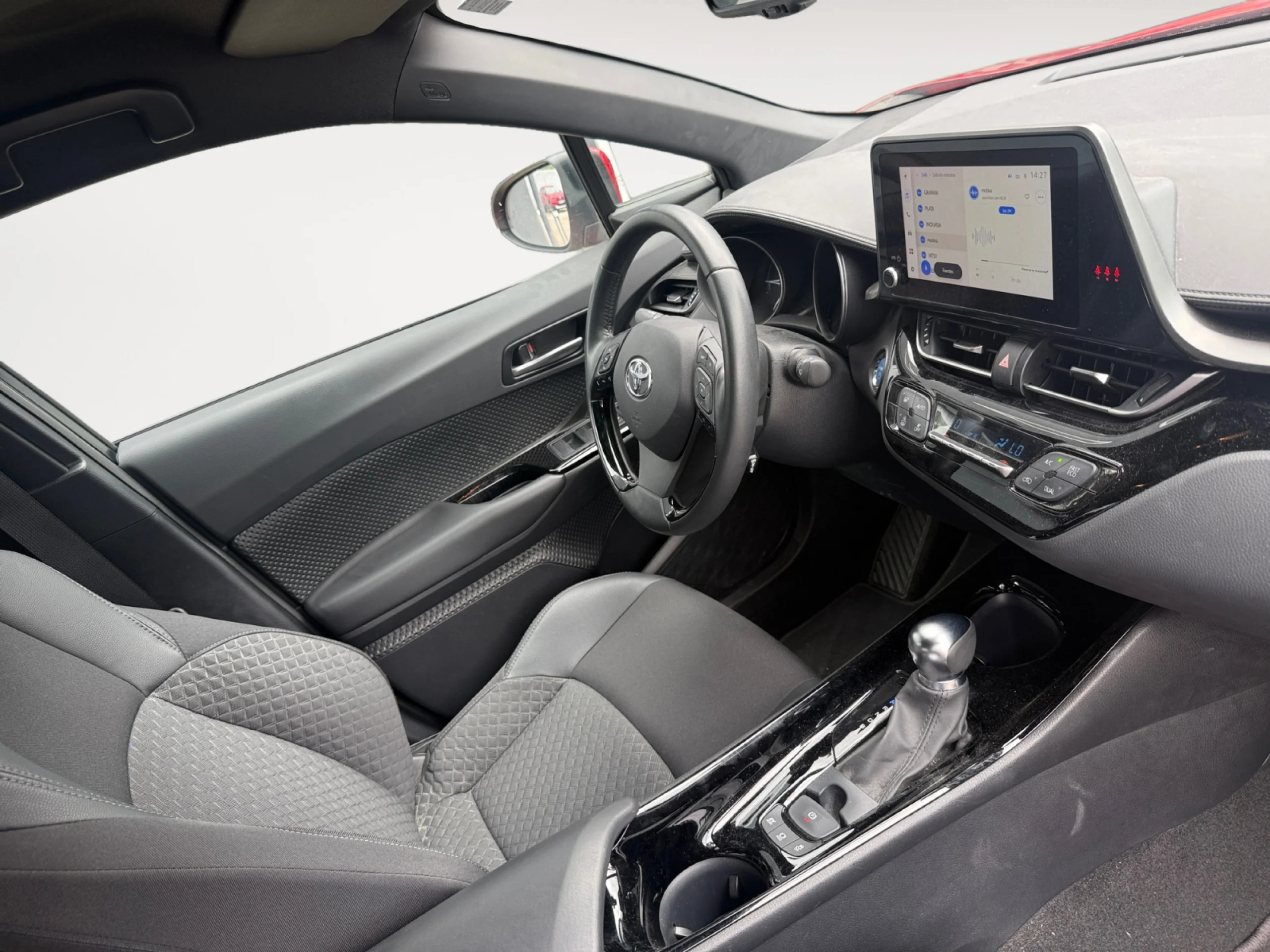 TOYOTA C HR 1.8 125H ADVANCE - Foto 5