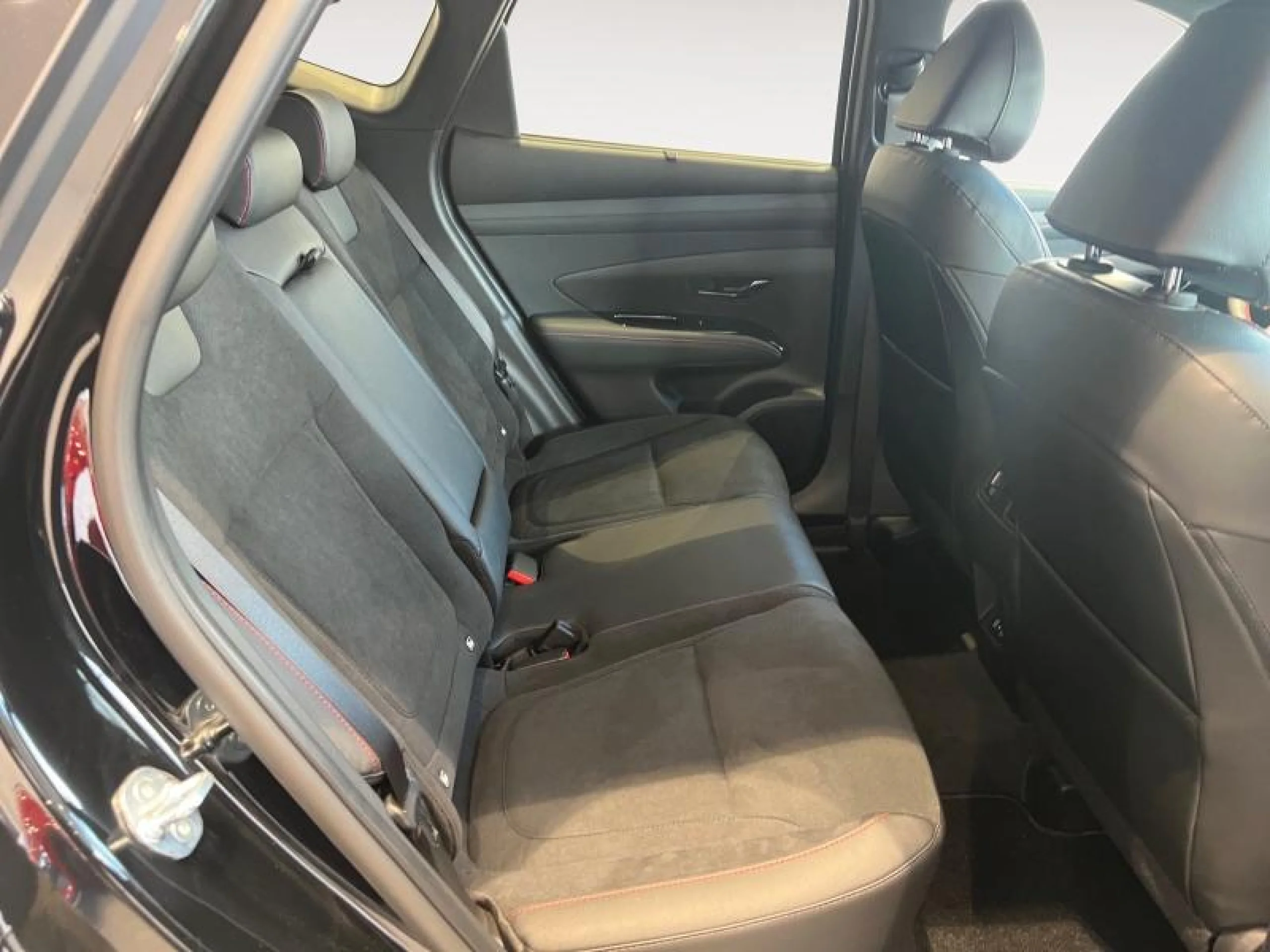 HYUNDAI TUCSON 1.6T 110KW (150CV) N LINE - Foto 7