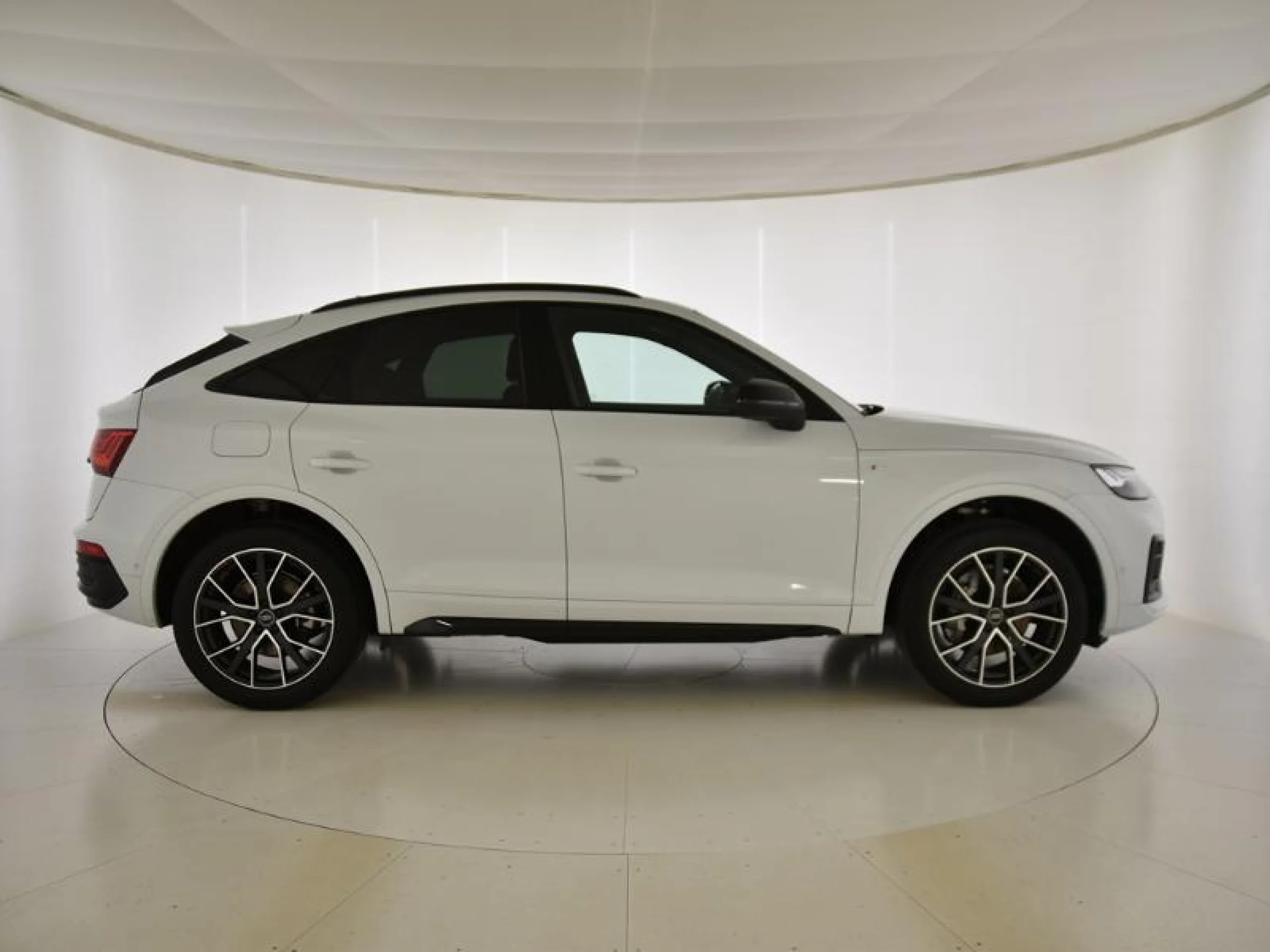 AUDI Q5 SPORTBACK S LINE TDI QUATTRO 150KW (204CV) S TRONI - Foto 3