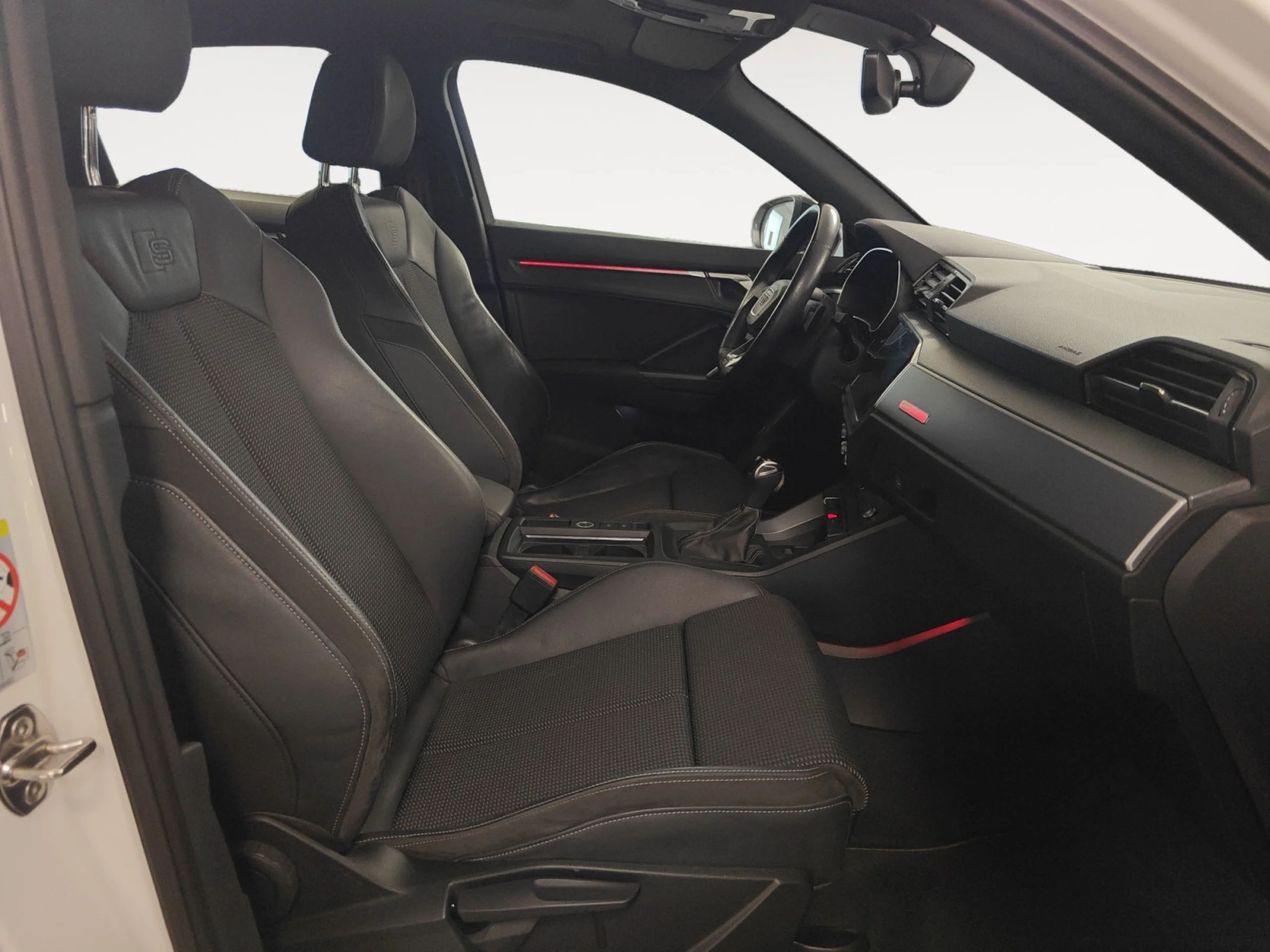 AUDI Q3 SPORTBACK S LINE 35 TDI 110KW (150CV) S TRONIC - Foto 9