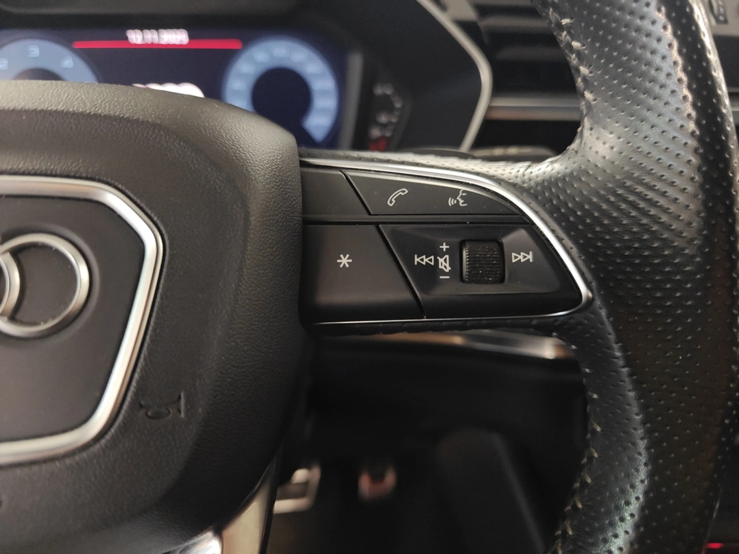 AUDI Q3 SPORTBACK S LINE 35 TDI 110KW (150CV) S TRONIC - Foto 13