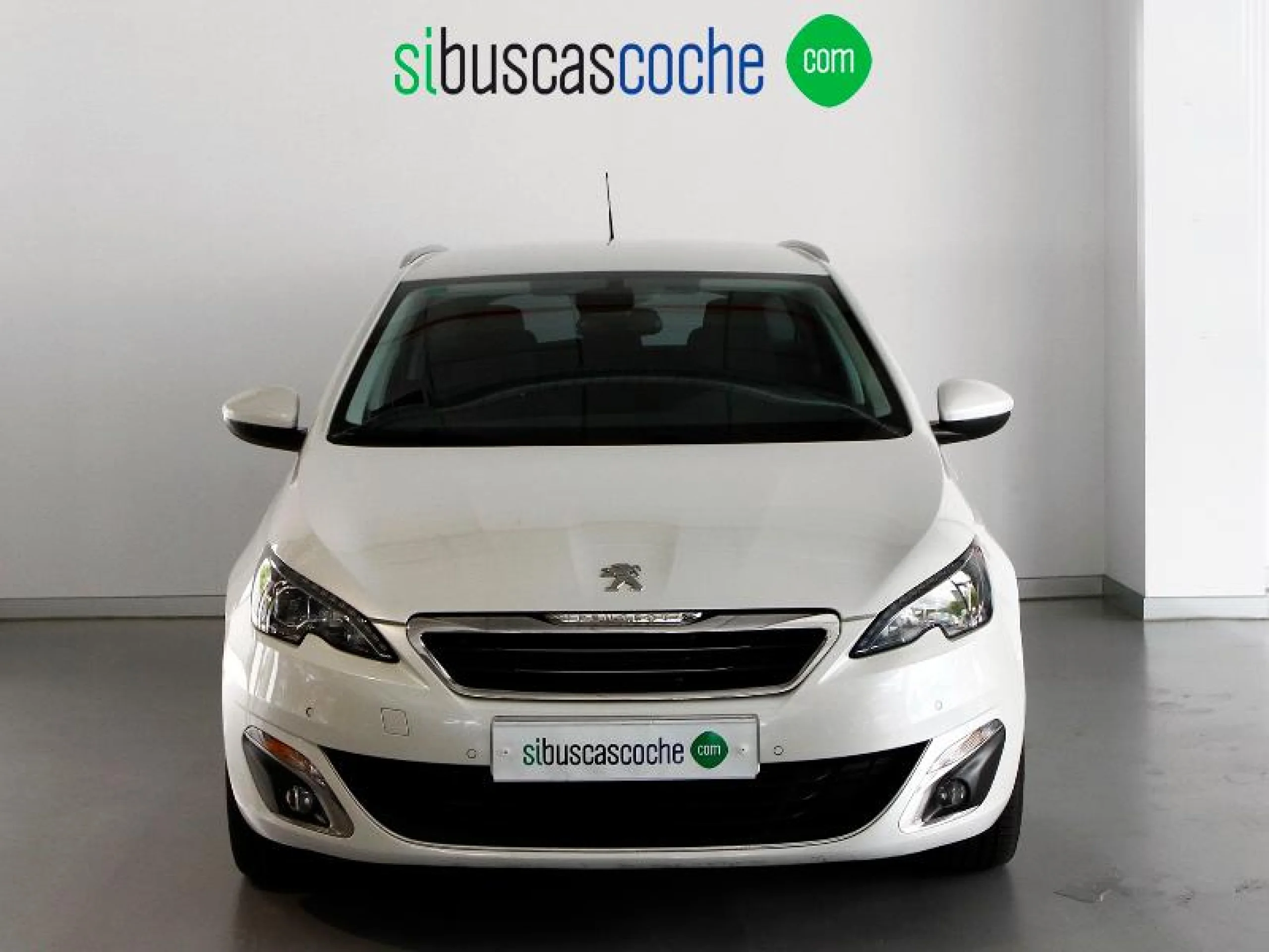 PEUGEOT 308 SW ALLURE 1.2 PURETECH 96KW (130CV) S&S - Foto 3