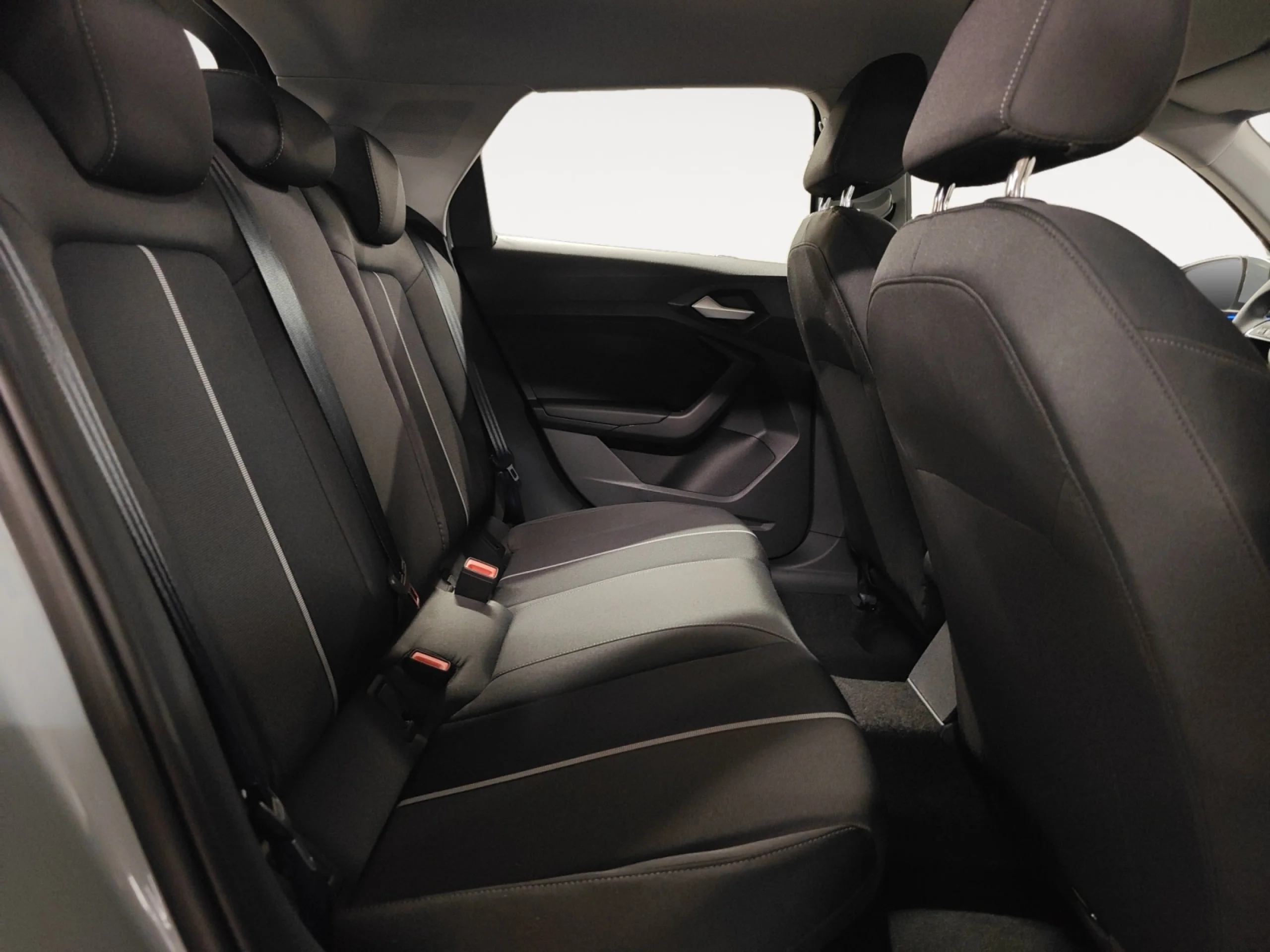 AUDI A1 SPORTBACK ADVANCED 30 TFSI 85KW S TRONIC - Foto 6