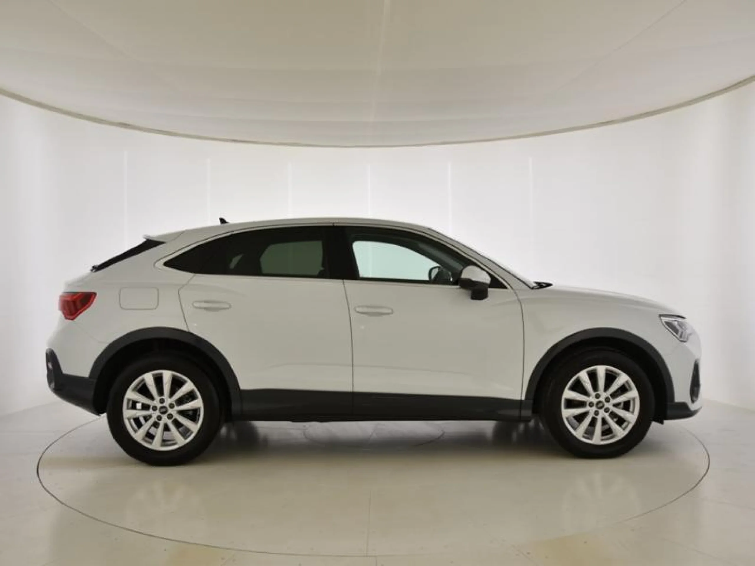 AUDI Q3 SPORTBACK ADVANCED 35 TDI 110KW (150CV) S TRONIC - Foto 3
