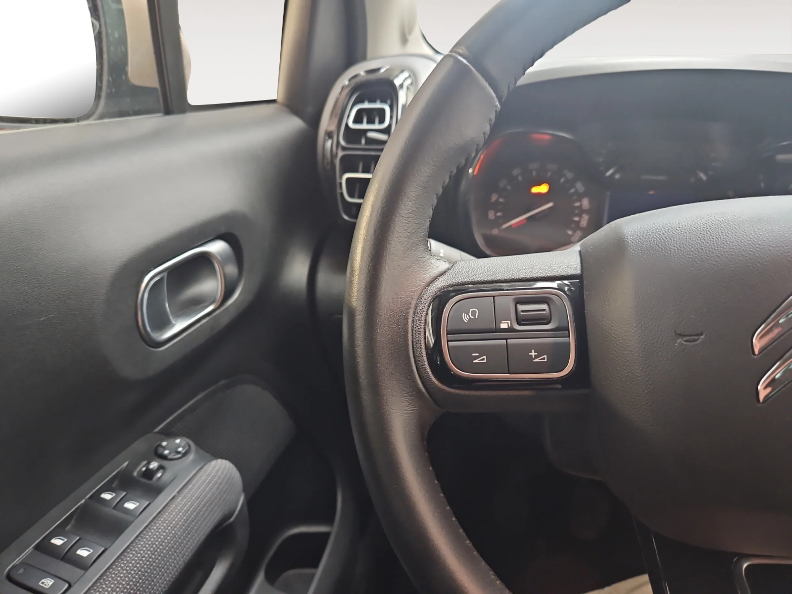 CITROEN C3 AIRCROSS BLUEHDI 81KW (110CV) S&S C SERIES - Foto 12