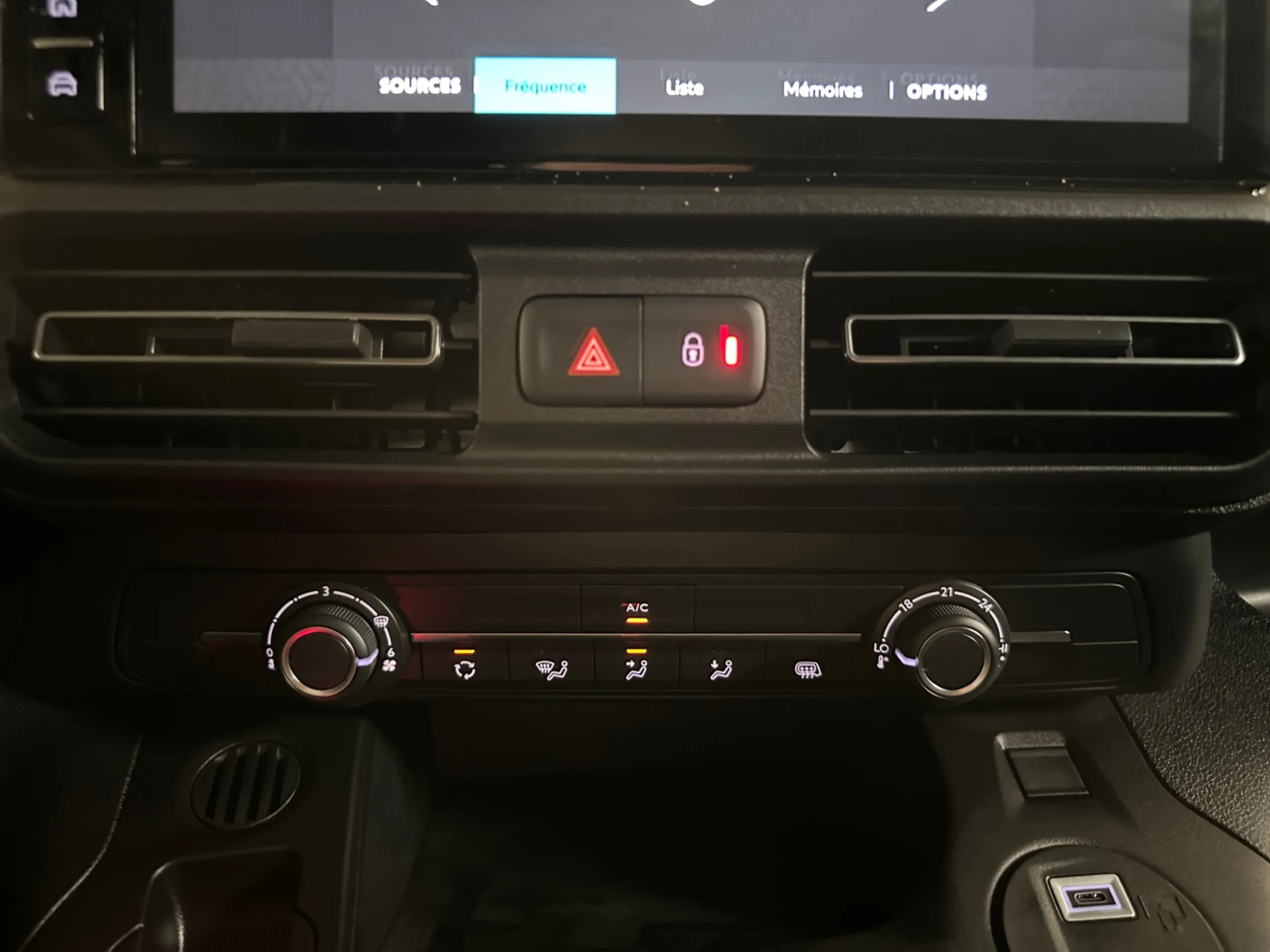 CITROEN COMERCIALES BERLINGO NUEVO Ë BERLINGO VAN ELÉCTRICO 50 KWH TALLA M - Foto 15