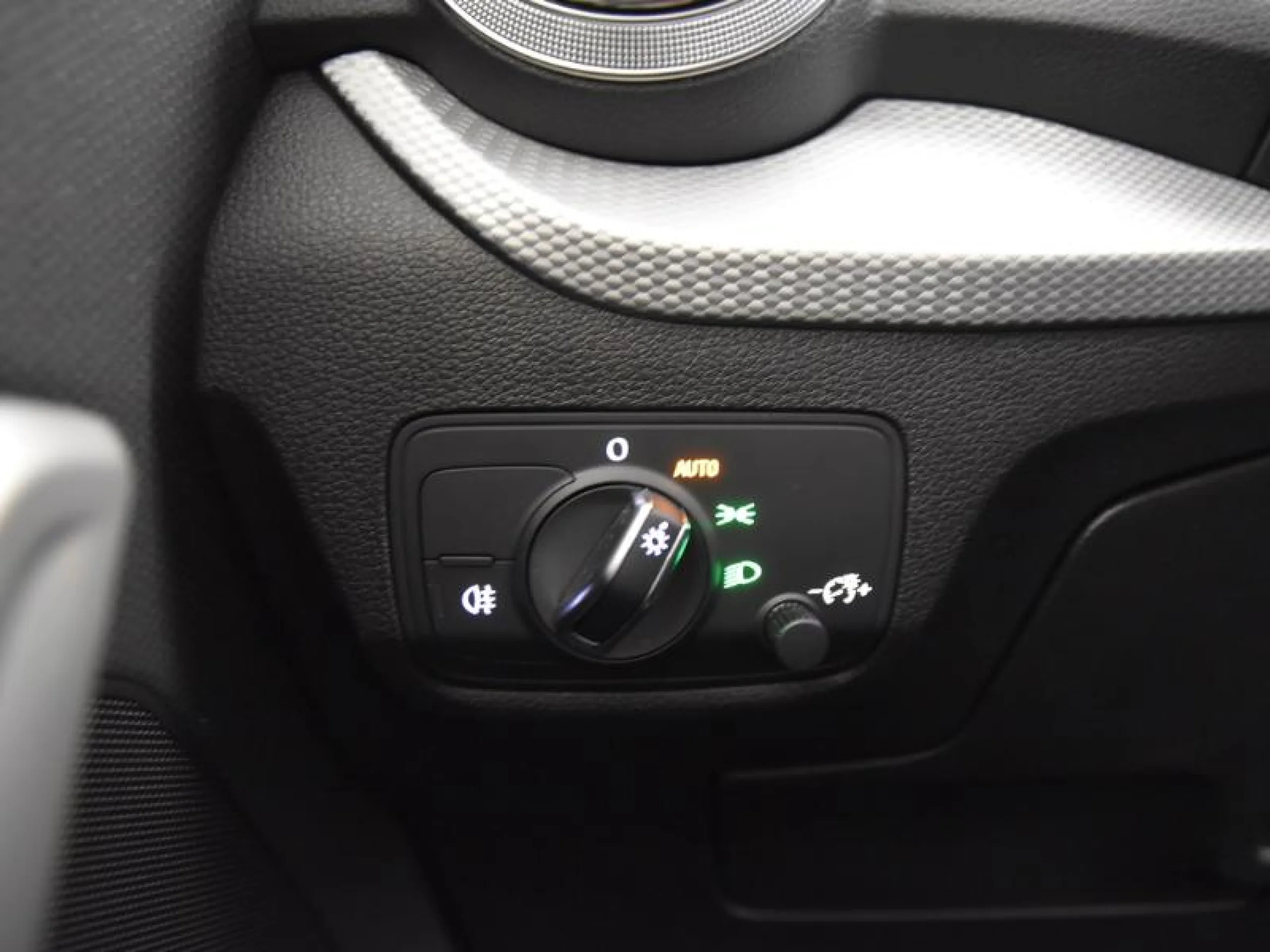 AUDI Q2 S LINE 35 TFSI 110KW (150CV) S TRONIC - Foto 18