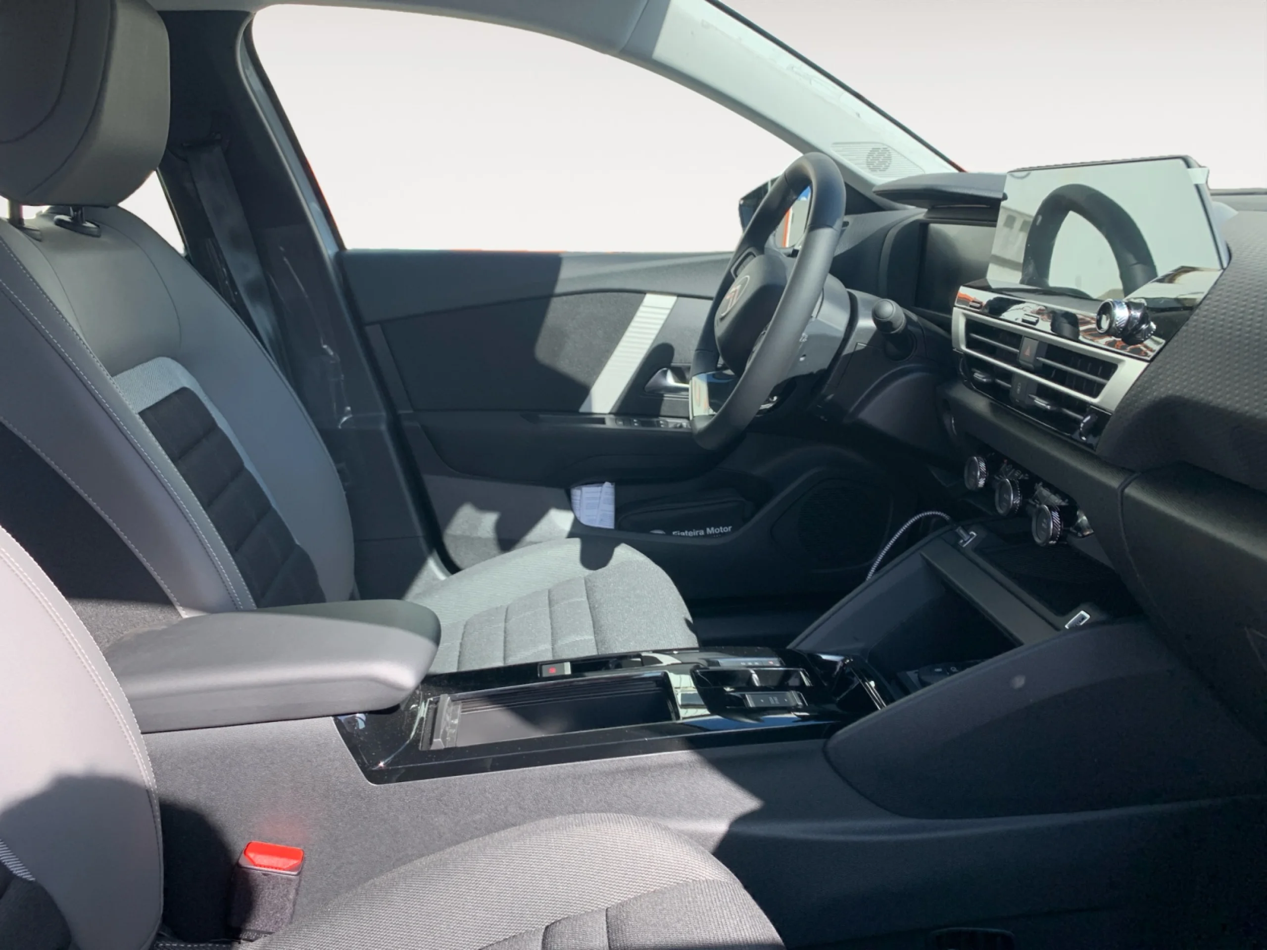 CITROEN C4 NUEVO C4 HYBRID 145 Ë DSC6 BUSINESS EDITION - Foto 5