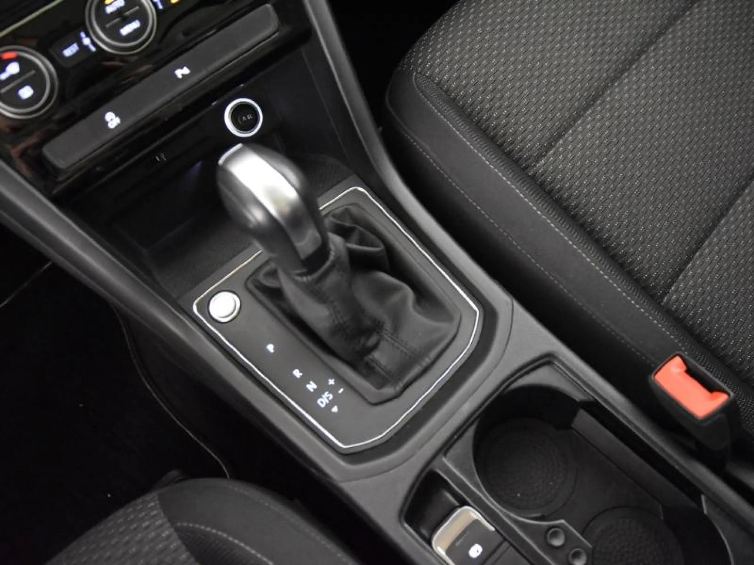 VOLKSWAGEN TOURAN ADVANCE 2.0 TDI 85KW (115CV) DSG - Foto 11