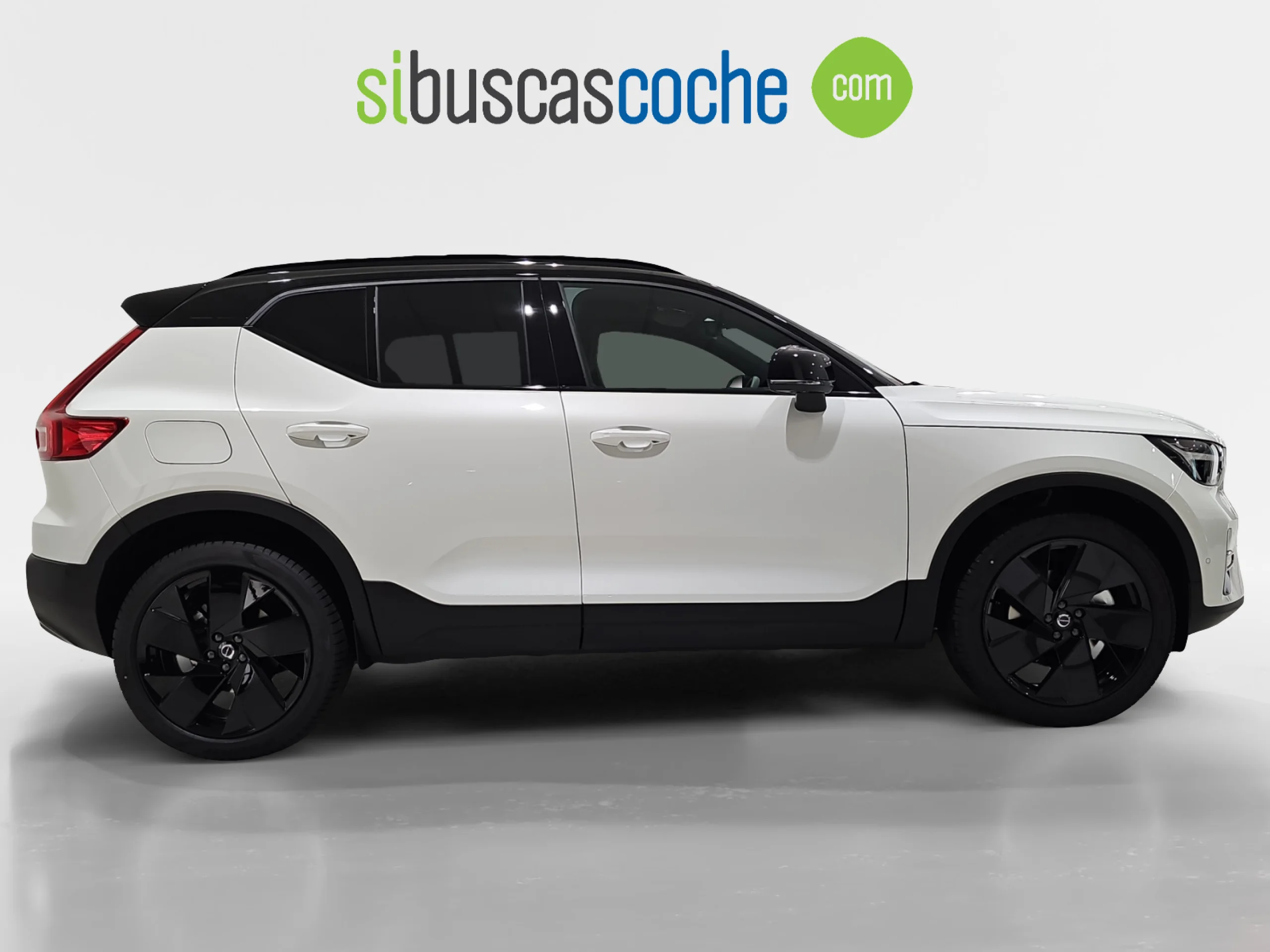 VOLVO XC40 2.0 B4 G BLACK EDITION ULTRA AUTO - Foto 3