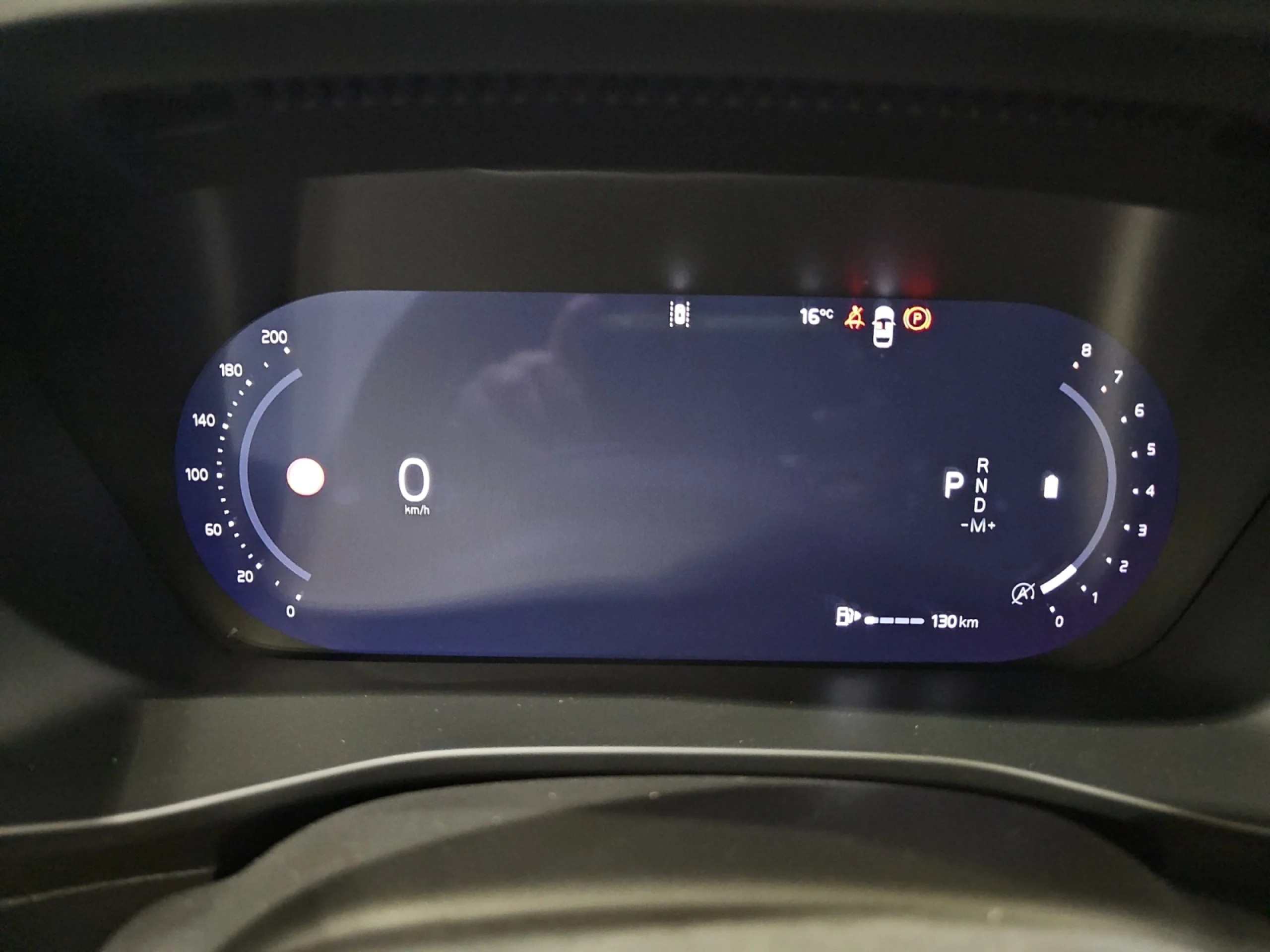 VOLVO XC40 2.0 B4 G BLACK EDITION ULTRA AUTO - Foto 7