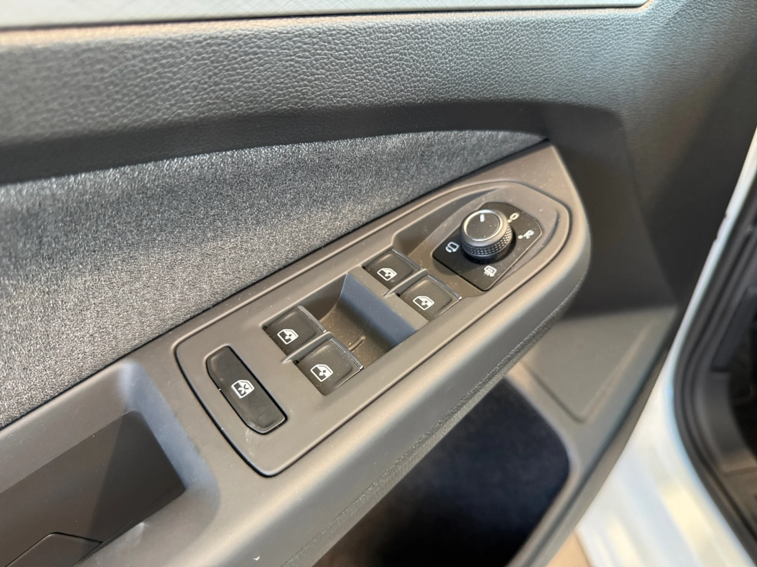 VOLKSWAGEN GOLF 1.0 ETSI 81KW (110CV) DSG - Foto 13