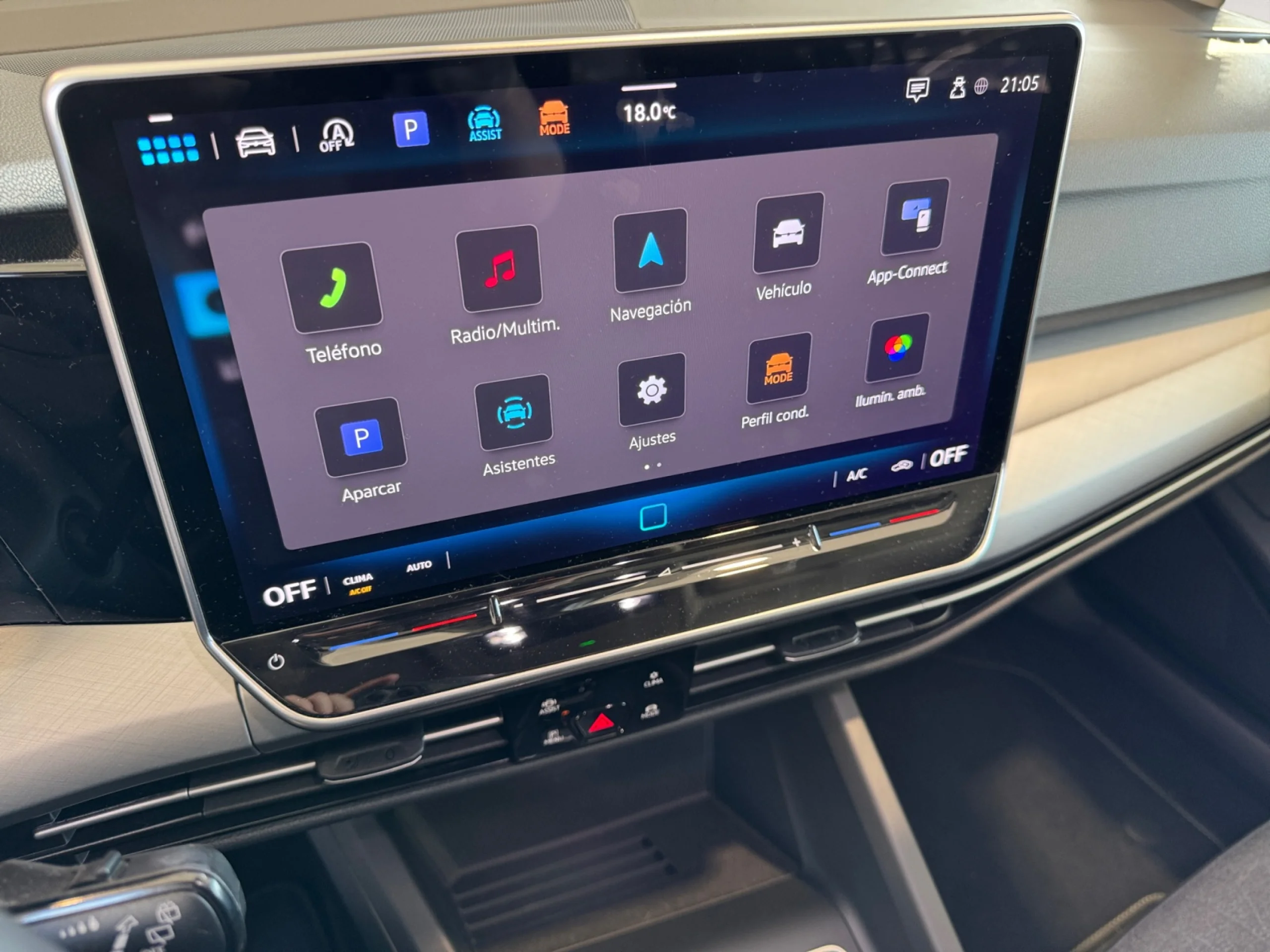 VOLKSWAGEN GOLF 1.0 ETSI 81KW (110CV) DSG - Foto 14