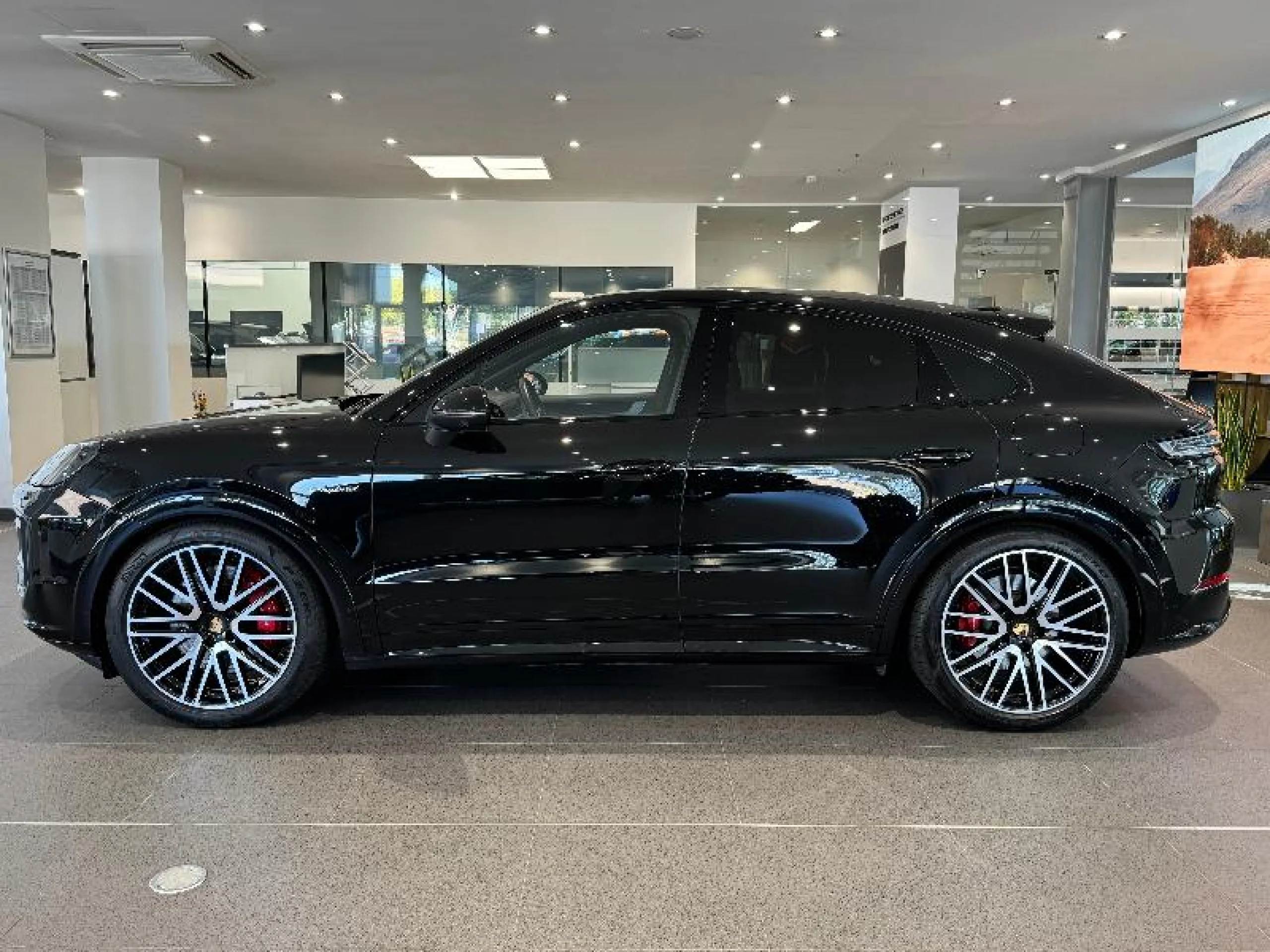 PORSCHE CAYENNE COUPE S E HYBRID - Foto 2