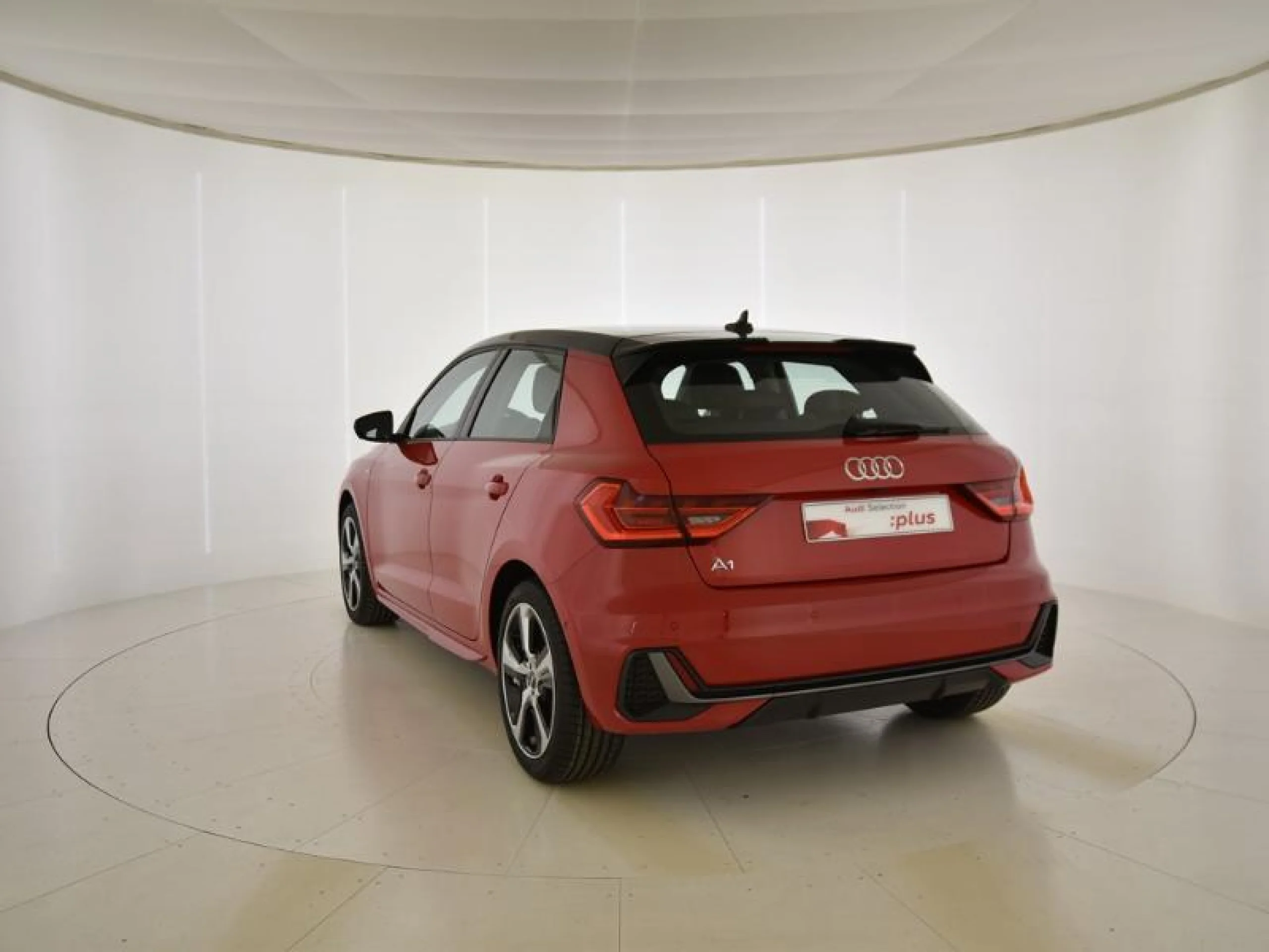 AUDI A1 SPORTBACK ADRENALIN 30 TFSI 85KW (116CV) - Foto 2
