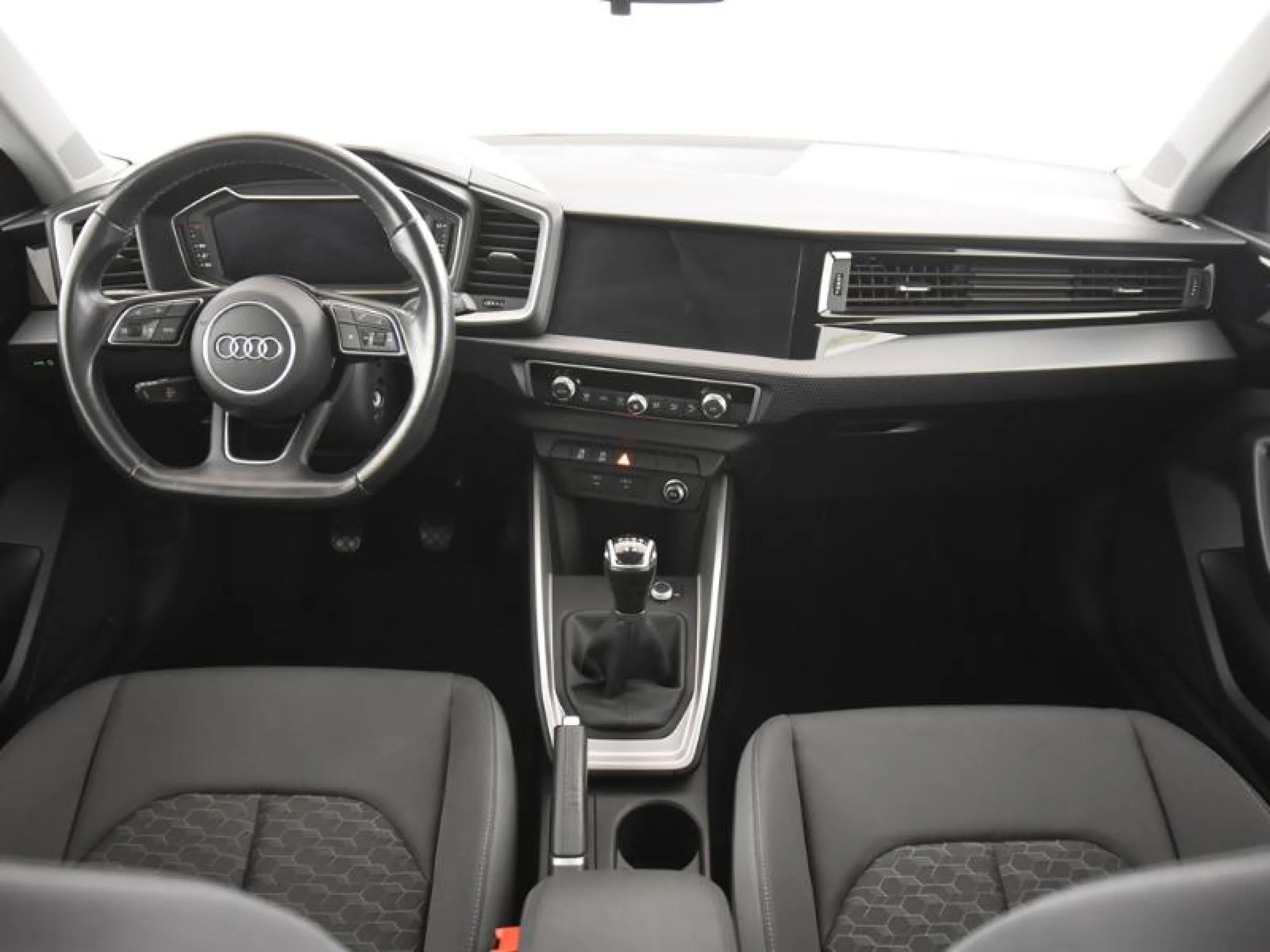 AUDI A1 SPORTBACK ADRENALIN 30 TFSI 85KW (116CV) - Foto 4