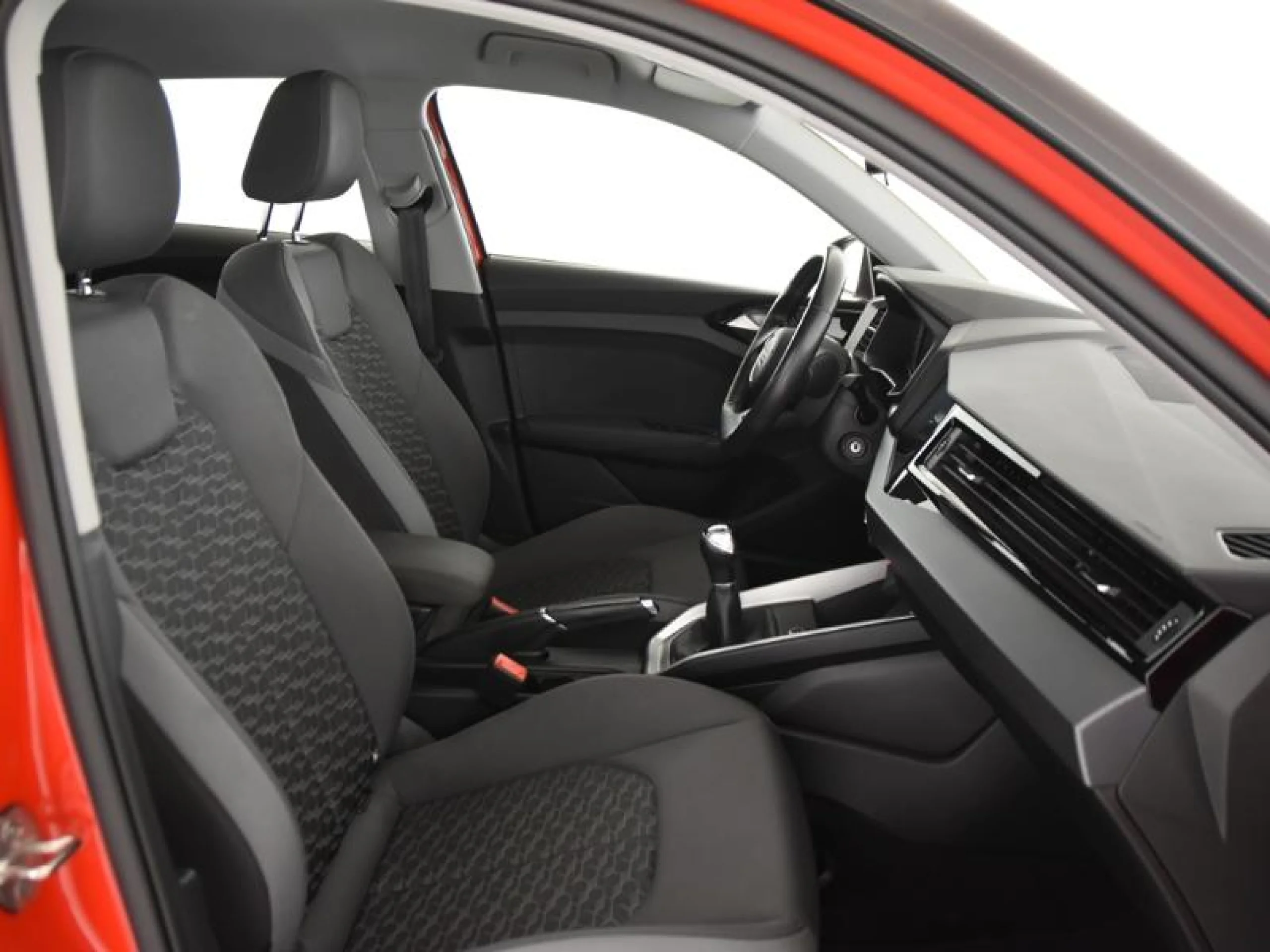 AUDI A1 SPORTBACK ADRENALIN 30 TFSI 85KW (116CV) - Foto 6