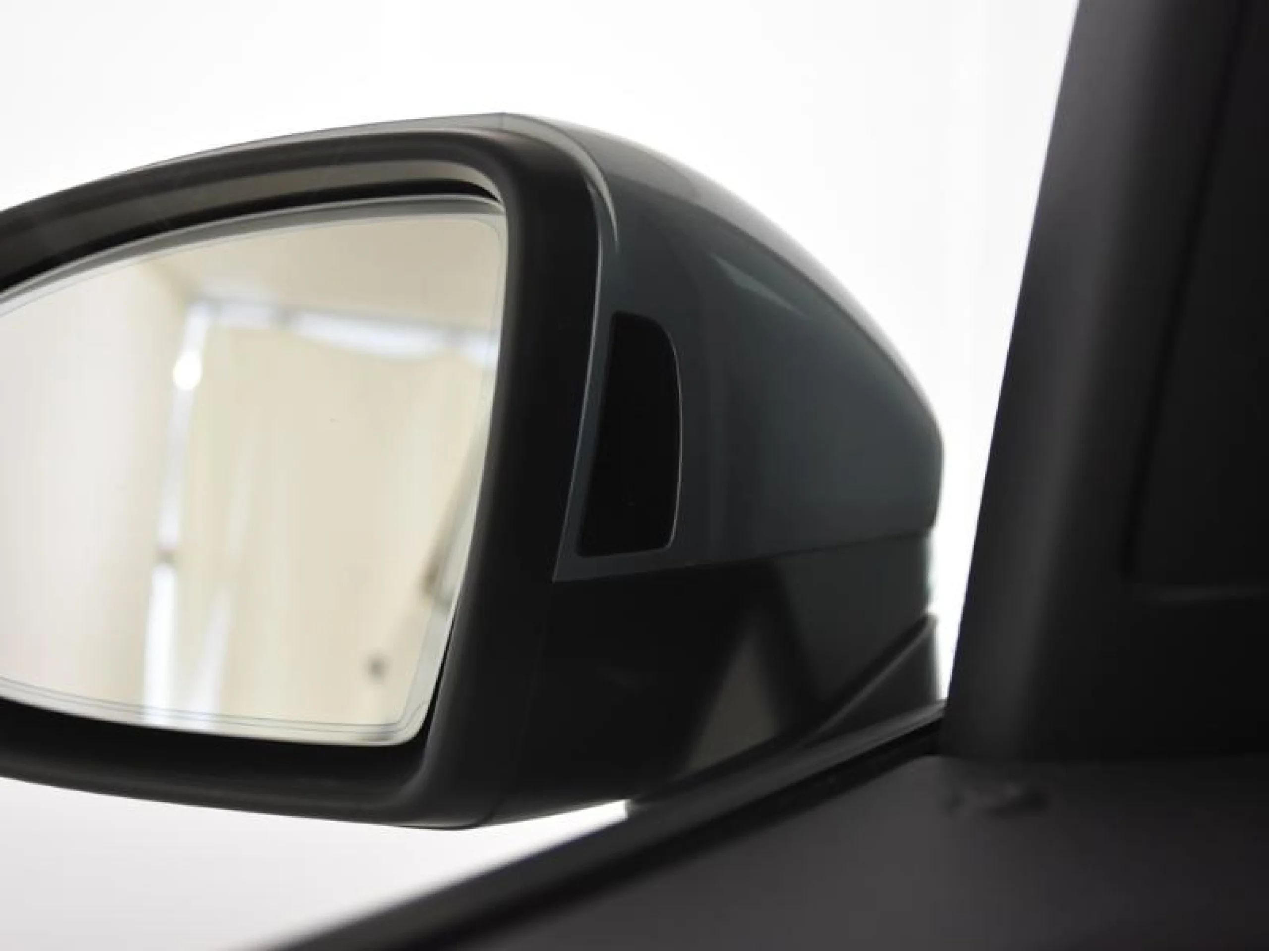 VOLKSWAGEN TOURAN ··MÁS·· 2.0 TDI 110KW (150CV) DSG - Foto 17