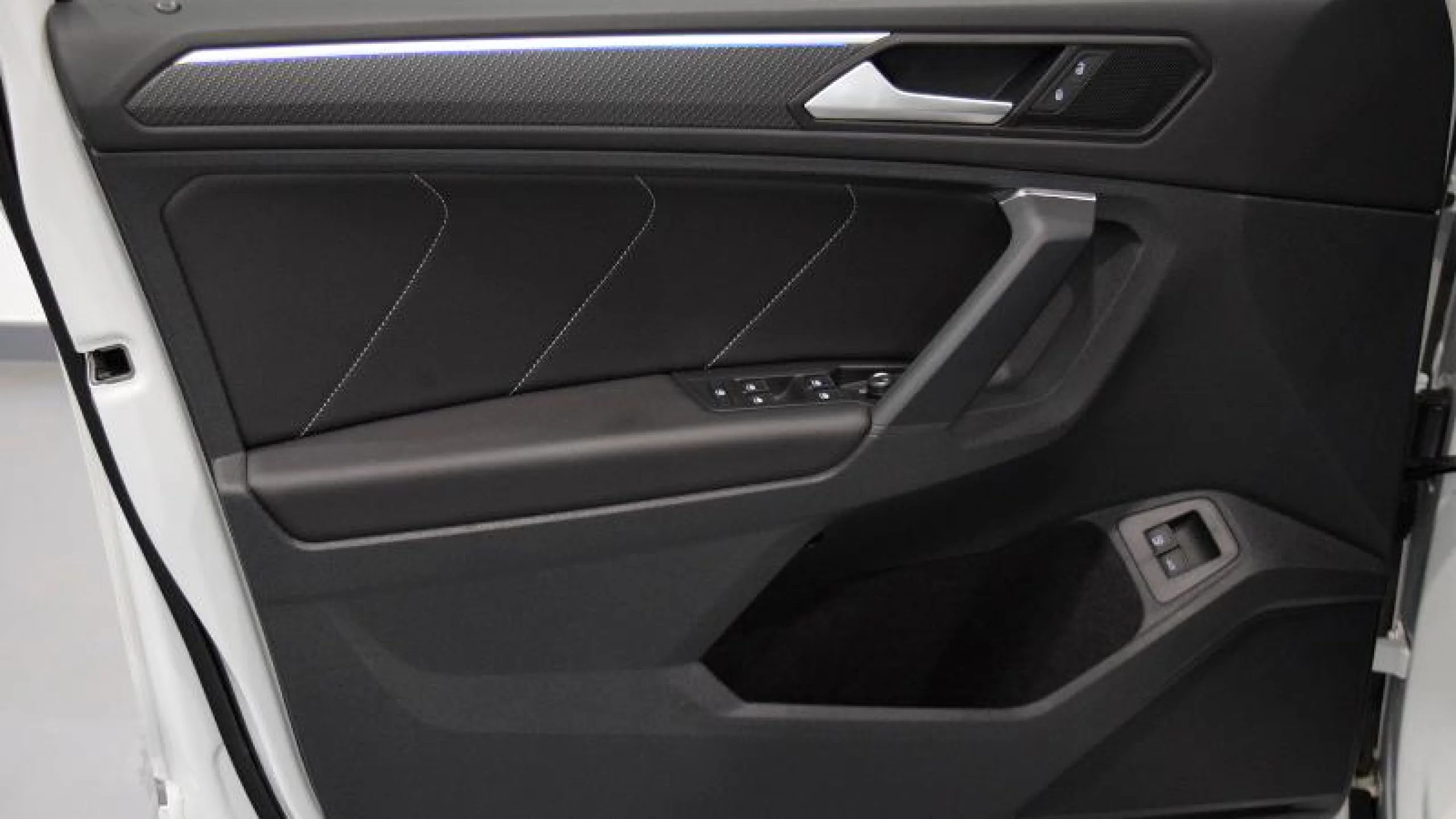 VOLKSWAGEN TIGUAN R LINE 1.4 TSI EHYBRID 180KW (245CV) DSG - Foto 14