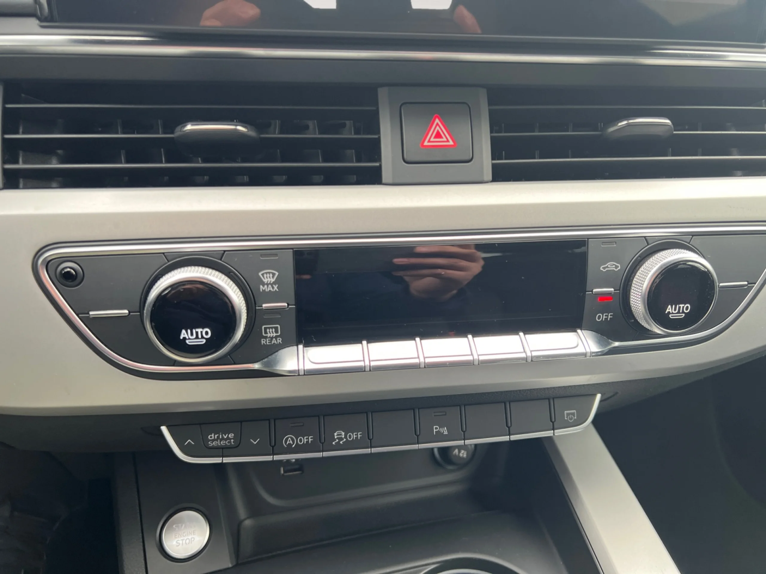 AUDI A4 S LINE 30 TDI 100KW (136CV) S TRONIC - Foto 11