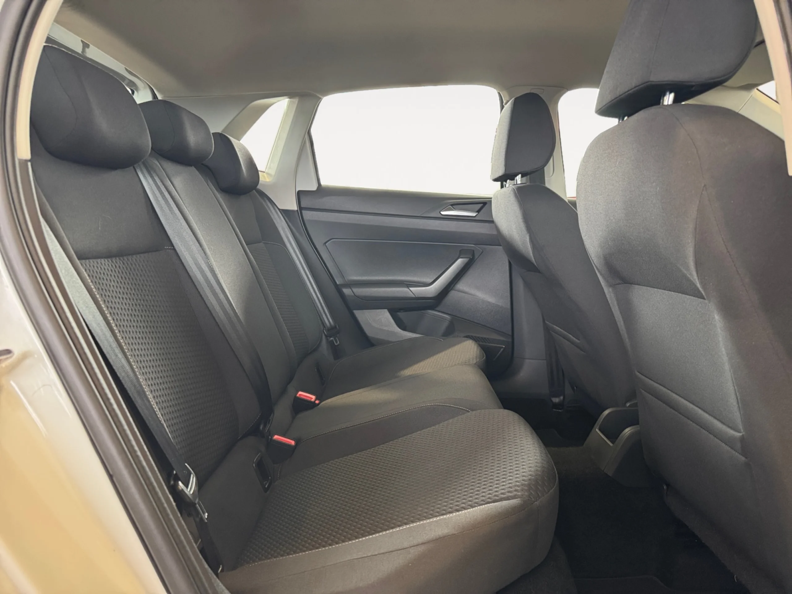 VOLKSWAGEN POLO ADVANCE 1.0 TSI 70KW (95CV) - Foto 6