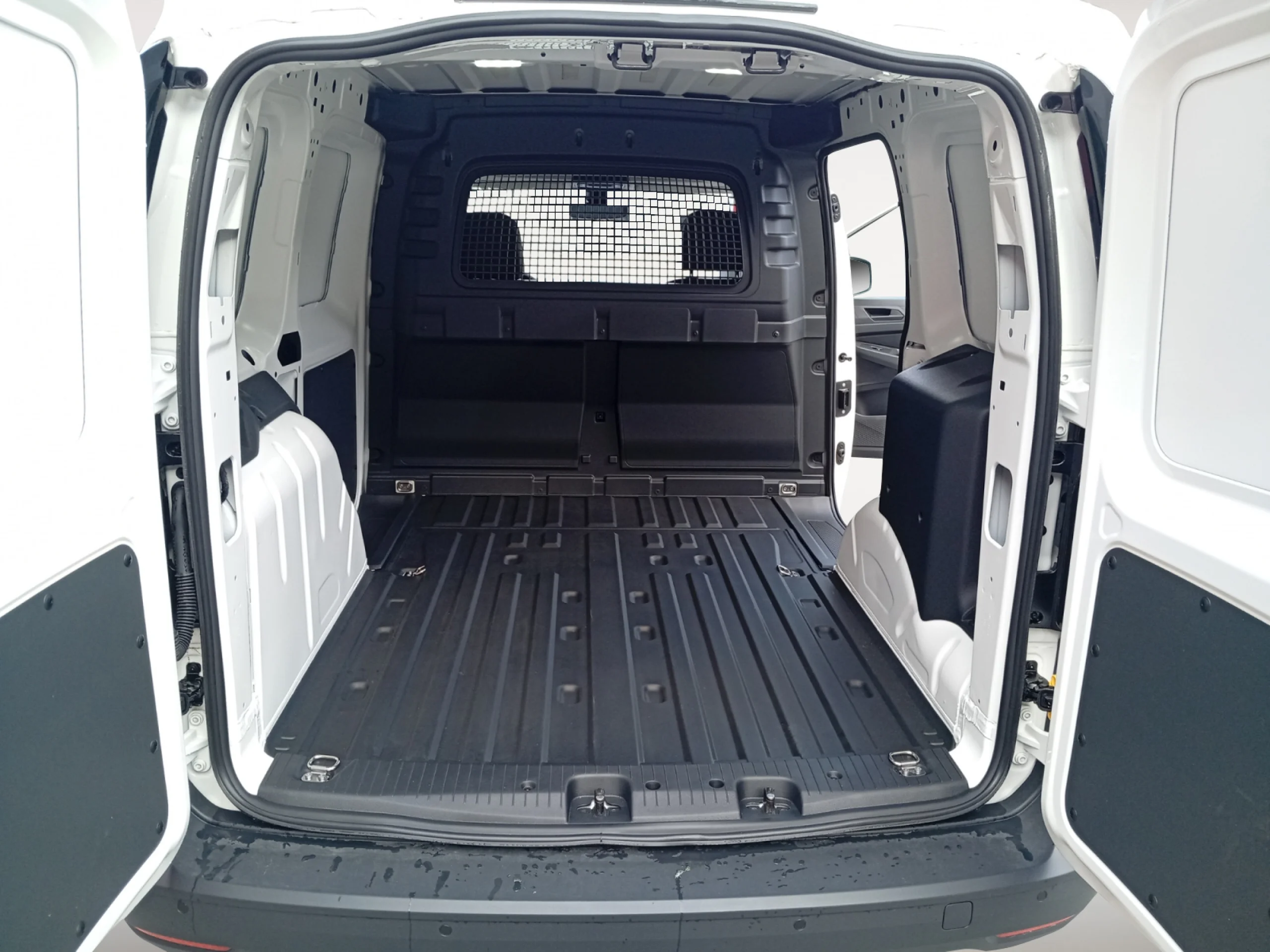 VW COMERCIALES Caddy CADDY  CARGO  1.5 TSI HYBRID 85 KW (116 CV) / 85 KW (116 CV) DSG 6 VEL. - Foto 7