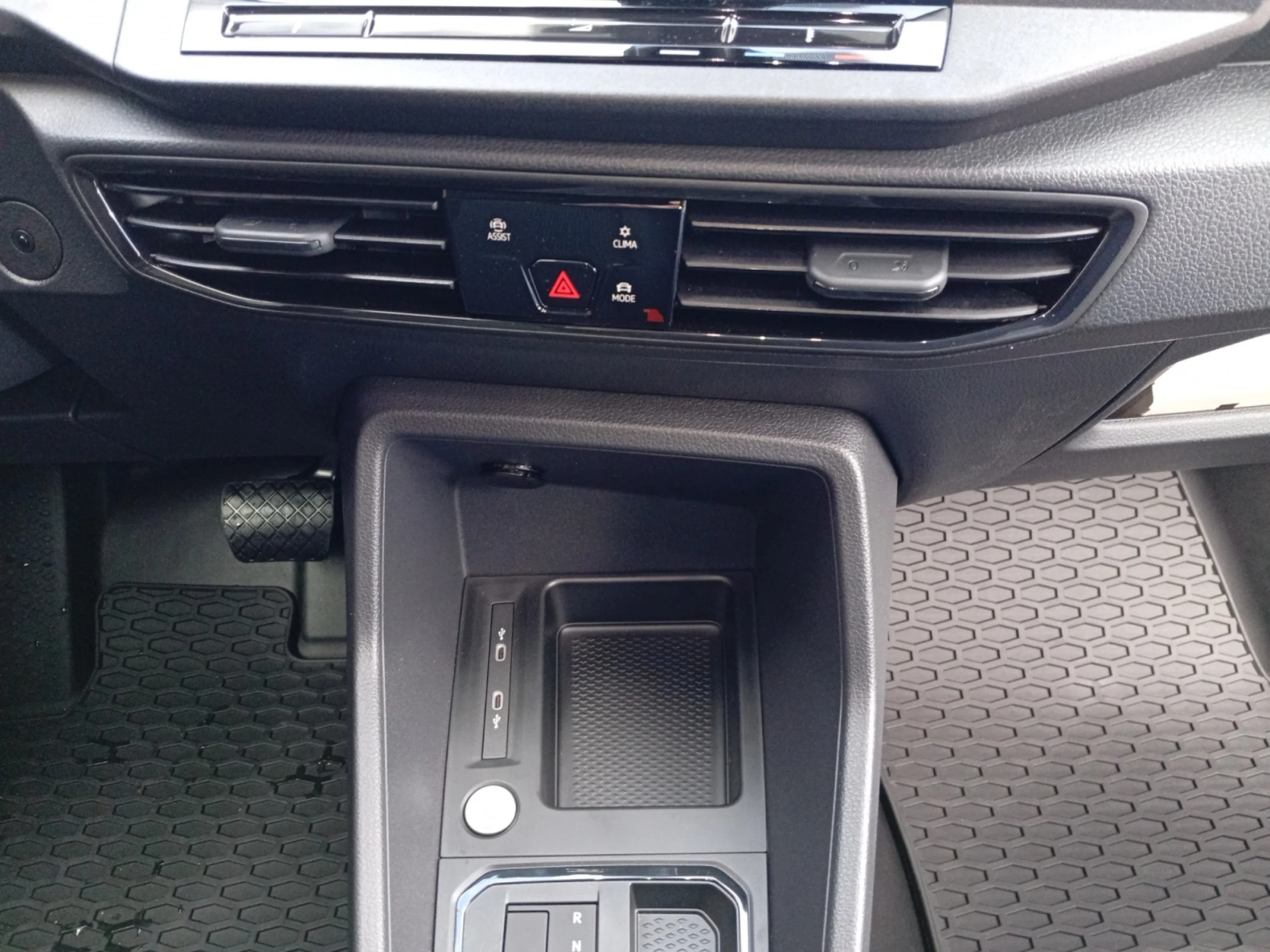 VW COMERCIALES Caddy CADDY  CARGO  1.5 TSI HYBRID 85 KW (116 CV) / 85 KW (116 CV) DSG 6 VEL. - Foto 14