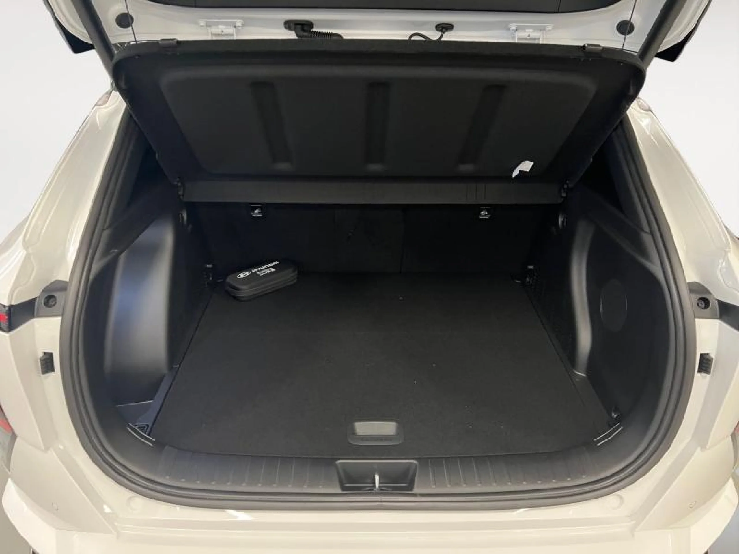 HYUNDAI KONA EV 150KW 65KWH N LINE STYLE - Foto 12