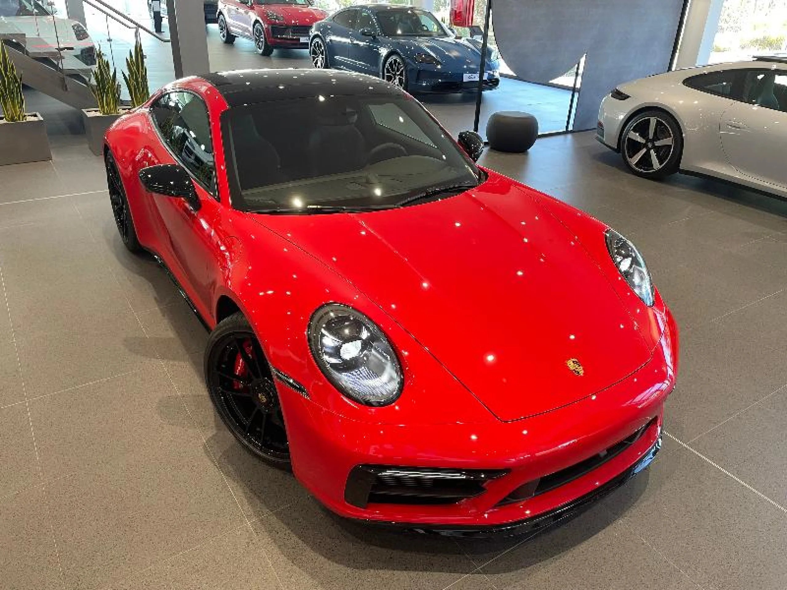 PORSCHE 911 CARRERA 4 GTS COUPÉ - Foto 9