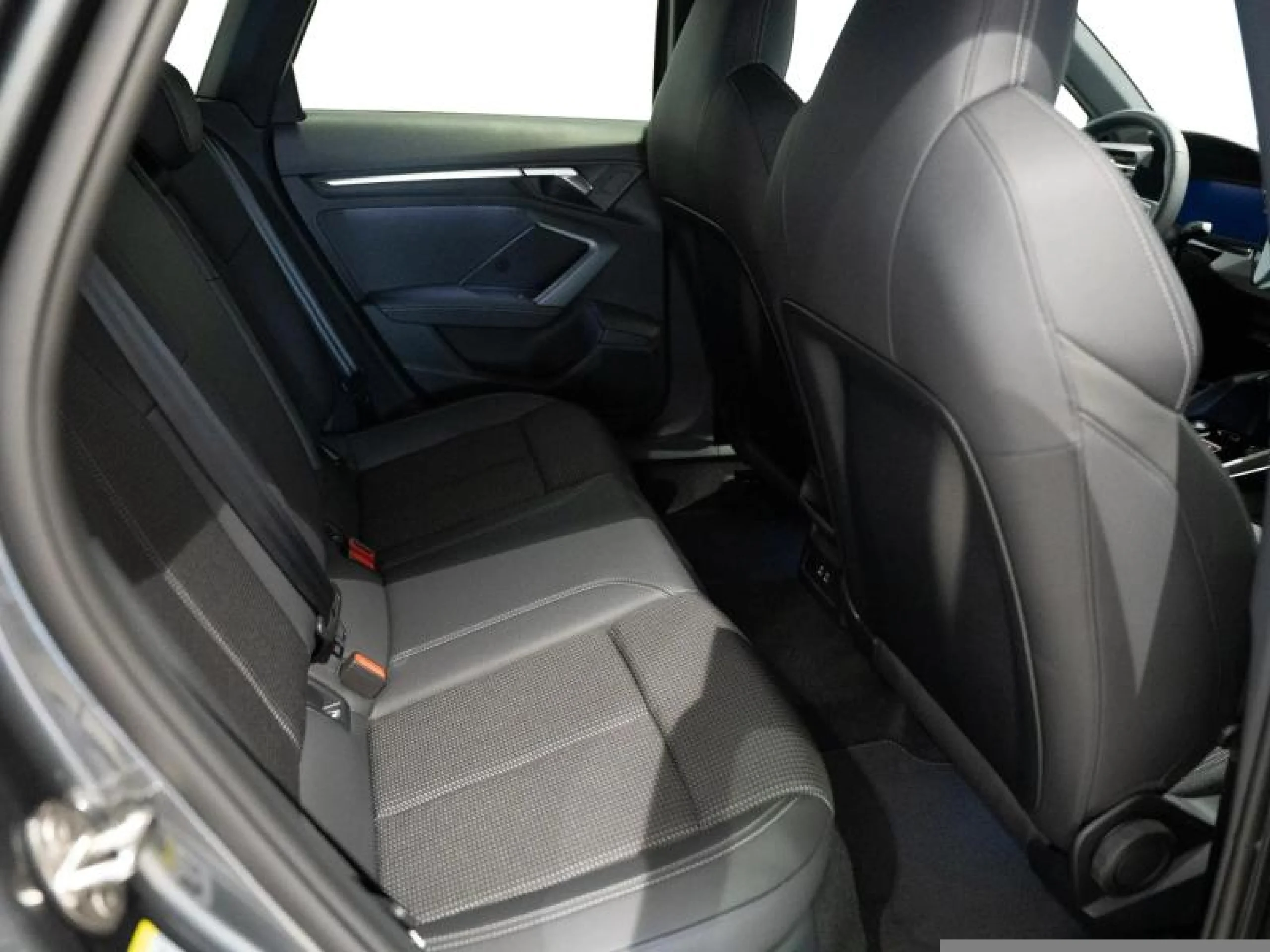 AUDI A3 SPORTBACK ADVANCED 35 TFSI 110KW (150CV) - Foto 8