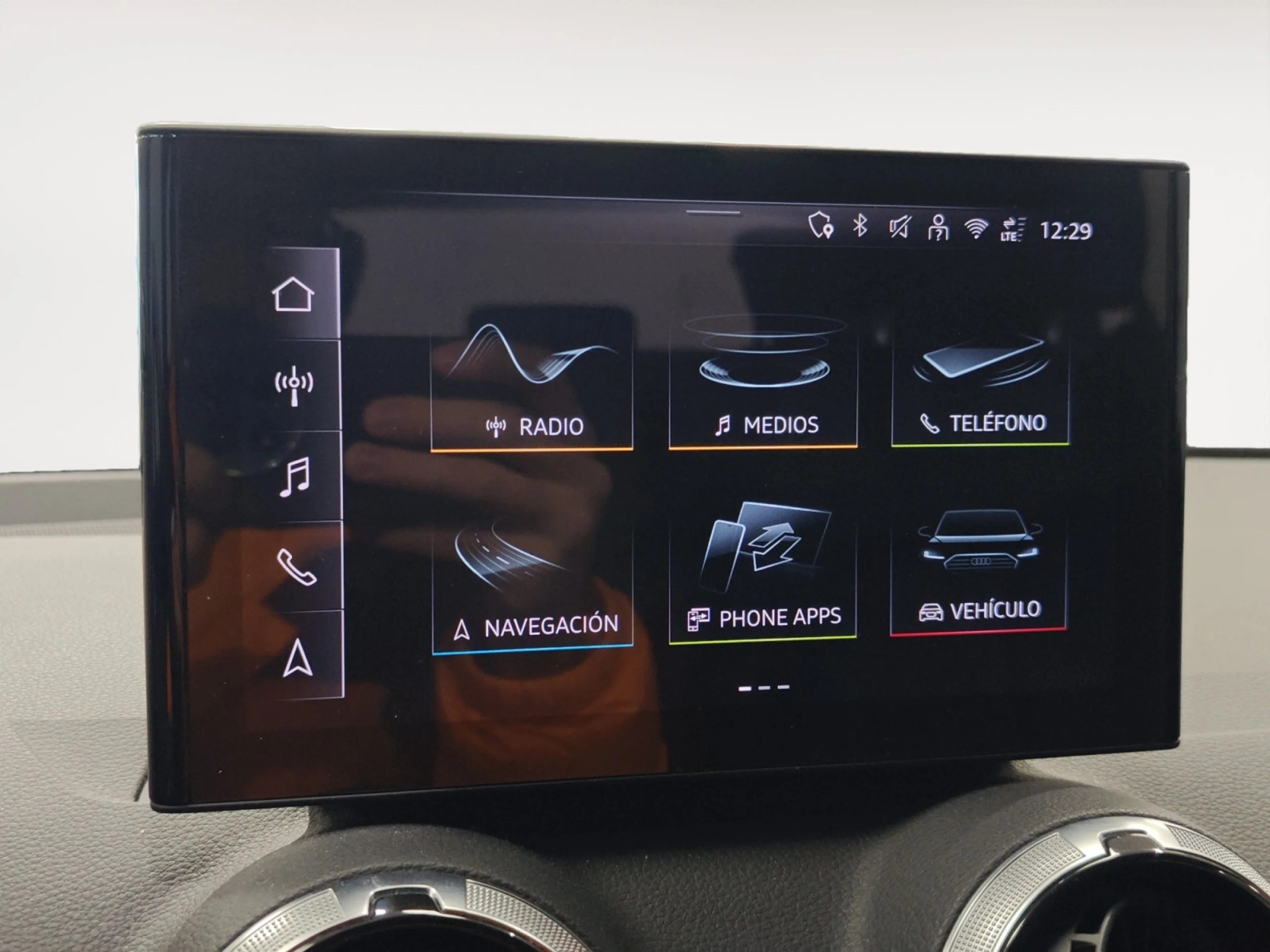 AUDI Q2 ADRENALIN 35 TDI 110KW (150CV) S TRONIC - Foto 14