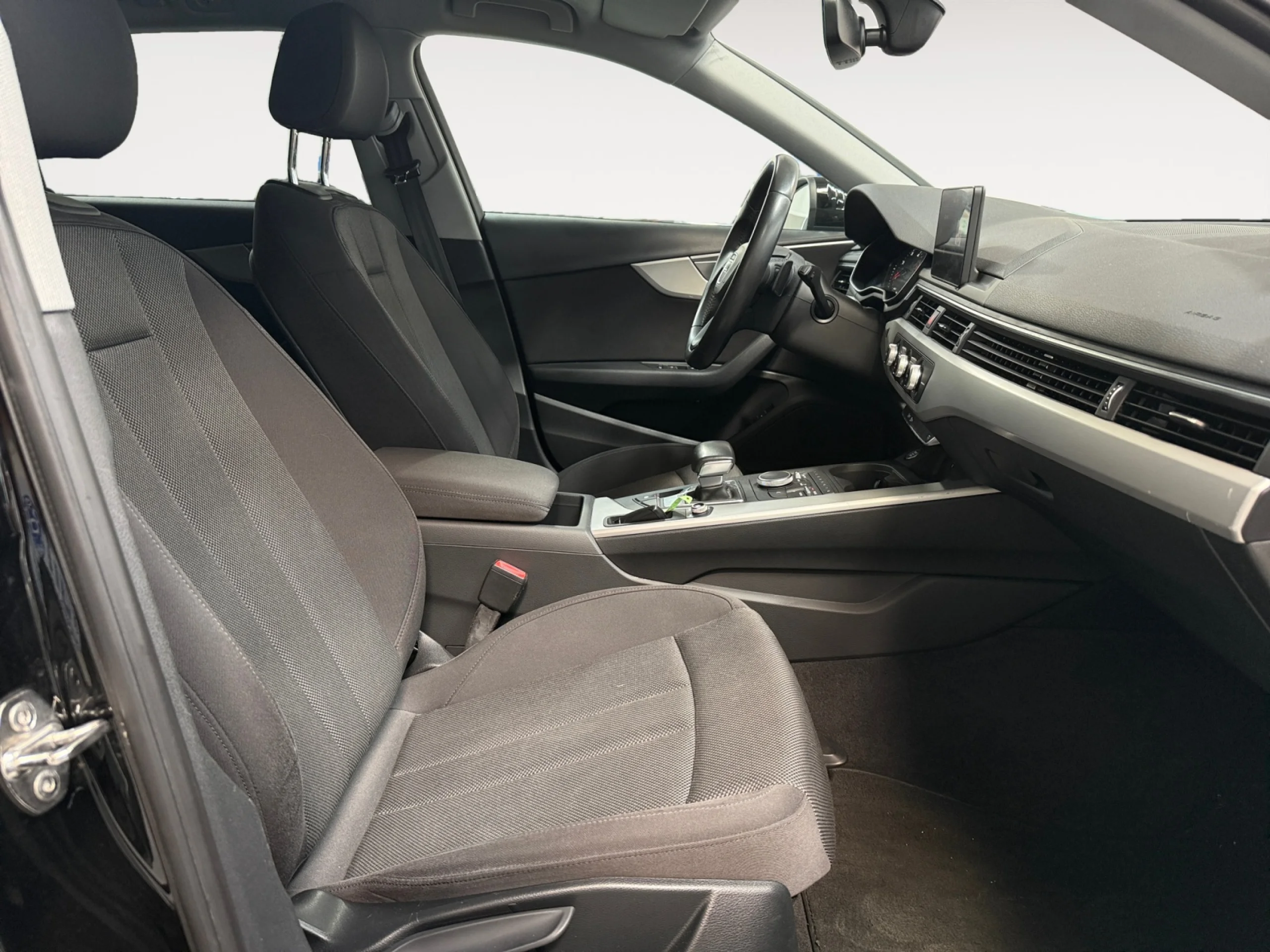 AUDI A4 AVANT ADVANCED 35 TDI 110KW S TRONIC - Foto 5