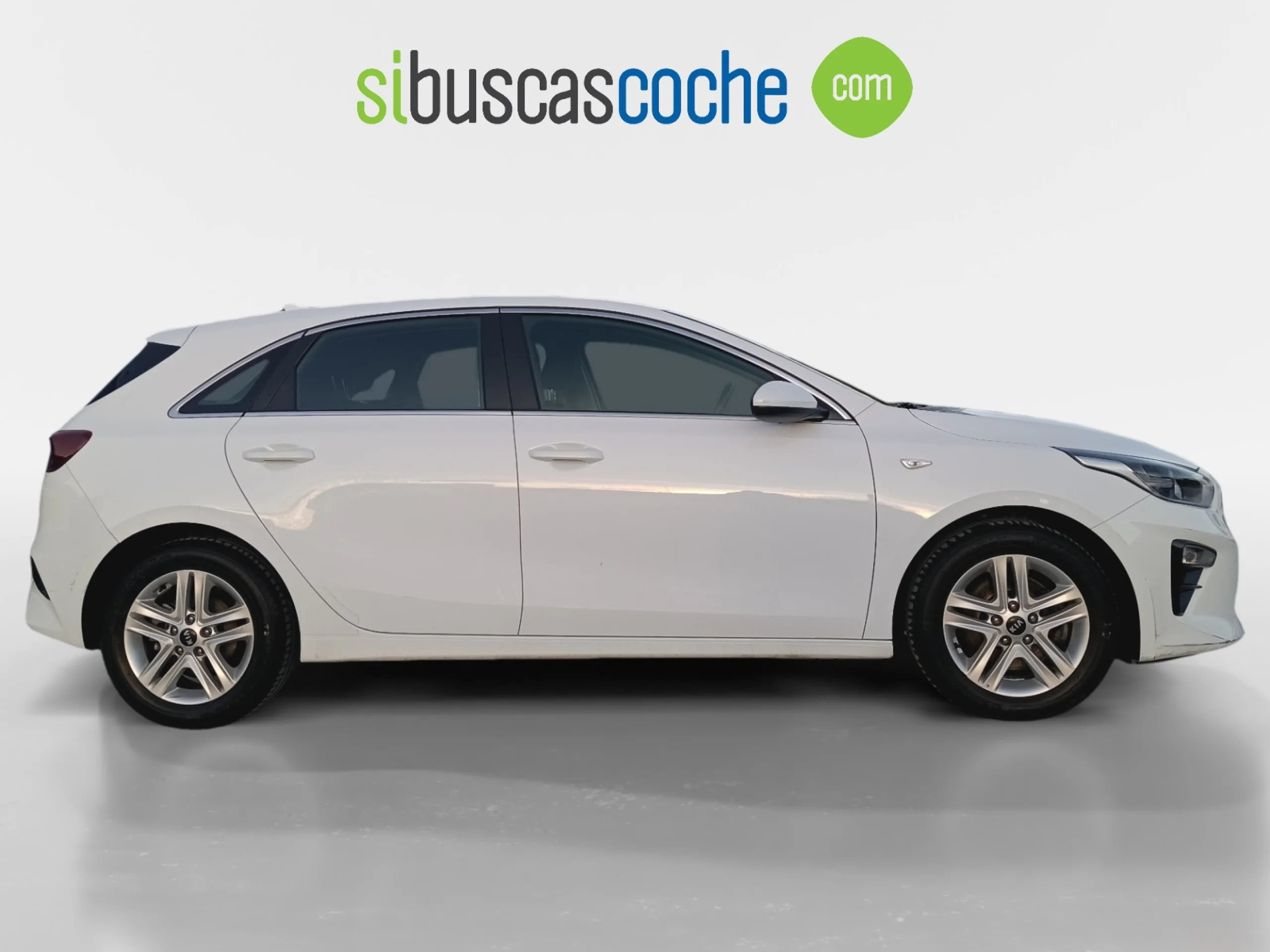 KIA CEED 1.0 MHEV 88KW (120CV) DRIVE DCT - Foto 3