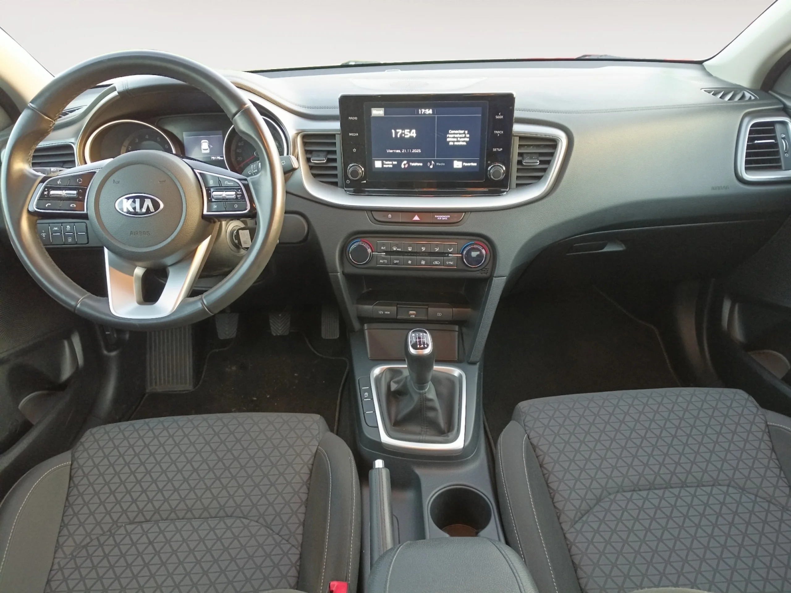 KIA CEED 1.0 MHEV 88KW (120CV) DRIVE DCT - Foto 4