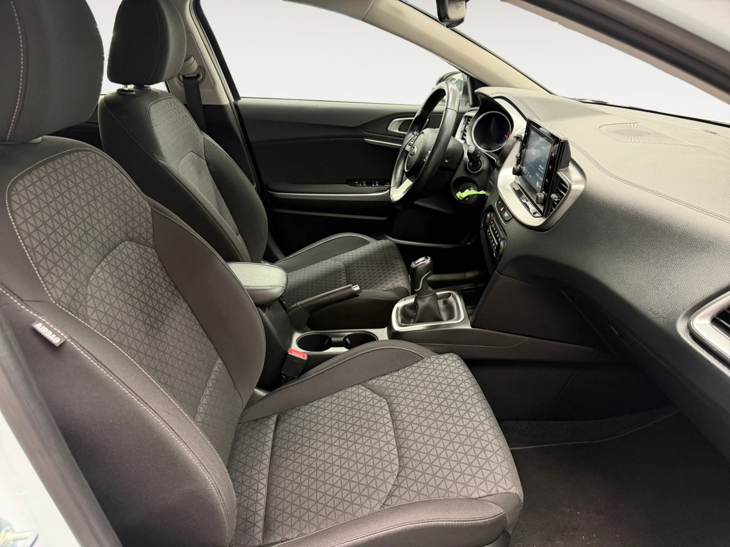 KIA CEED 1.0 T GDI 88KW (120CV) DRIVE - Foto 5