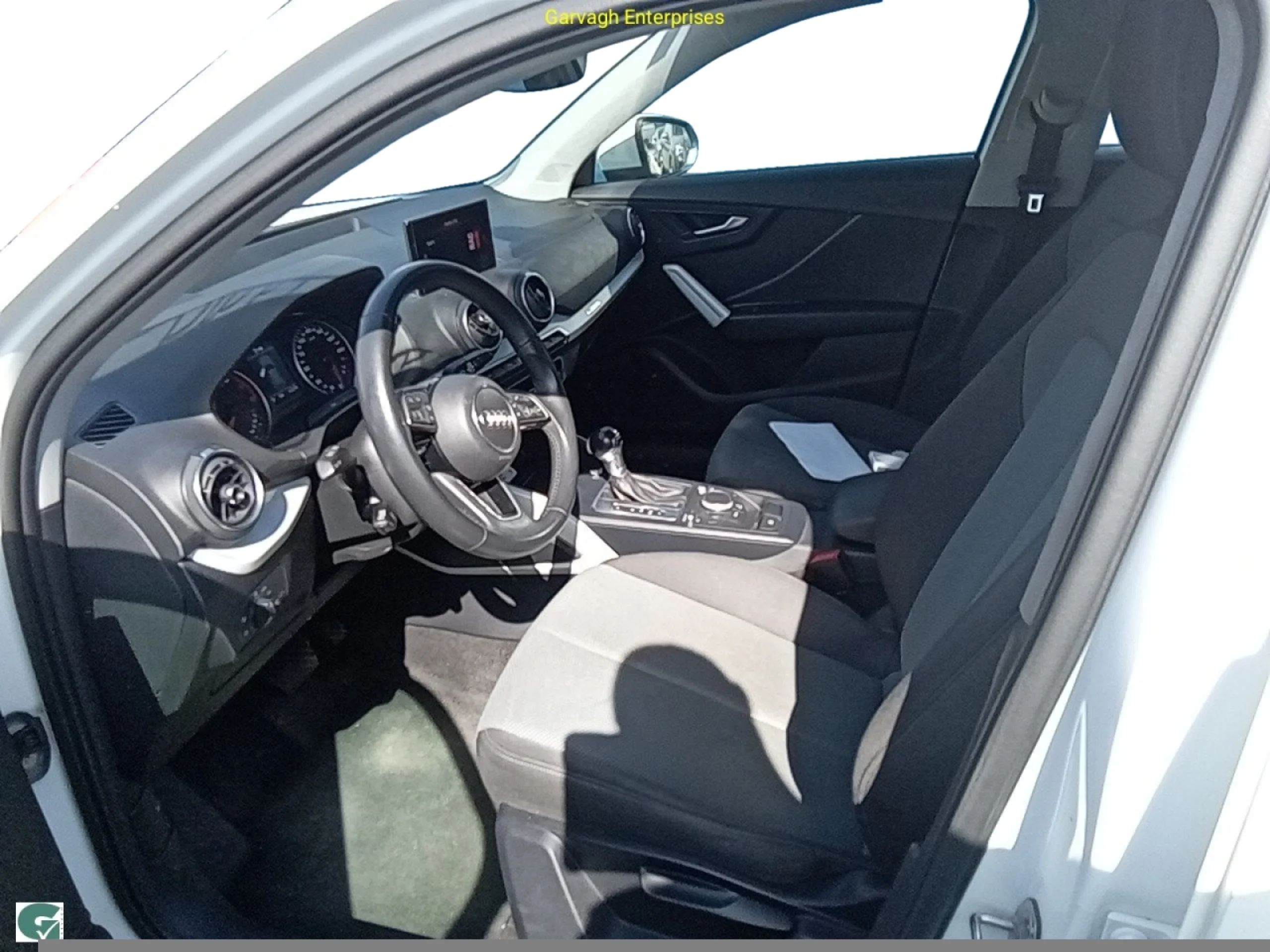 AUDI Q2 DESIGN 35 TFSI 110KW (150CV) S TRONIC - Foto 5