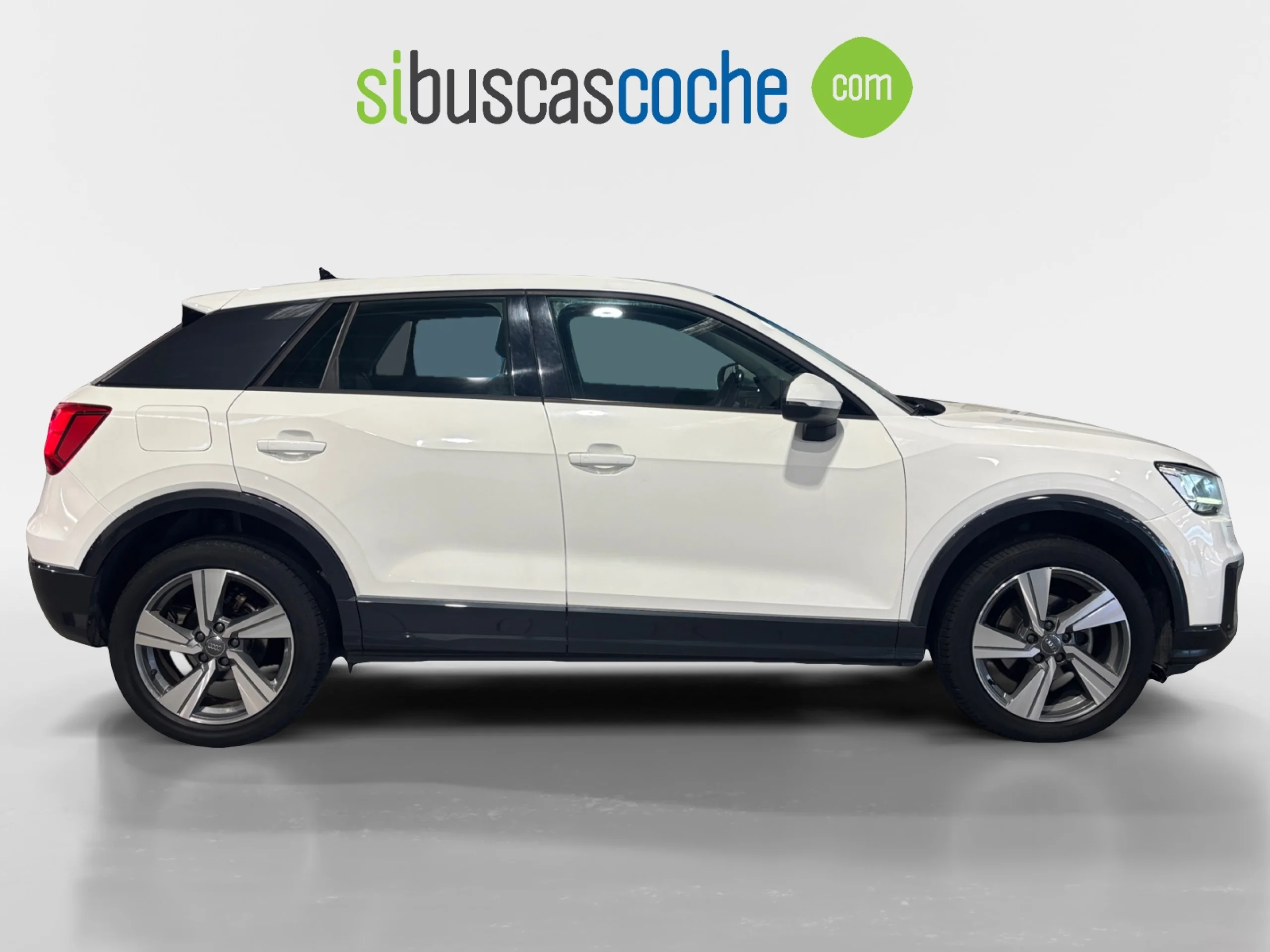 AUDI Q2 DESIGN 35 TFSI 110KW (150CV) S TRONIC - Foto 3
