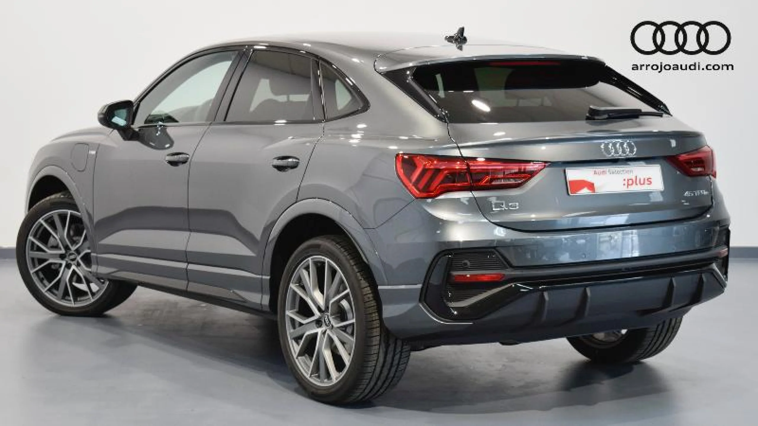 AUDI Q3 SPORTBACK 45 TFSI E 180KW S TRONIC BLACK LINE - Foto 2