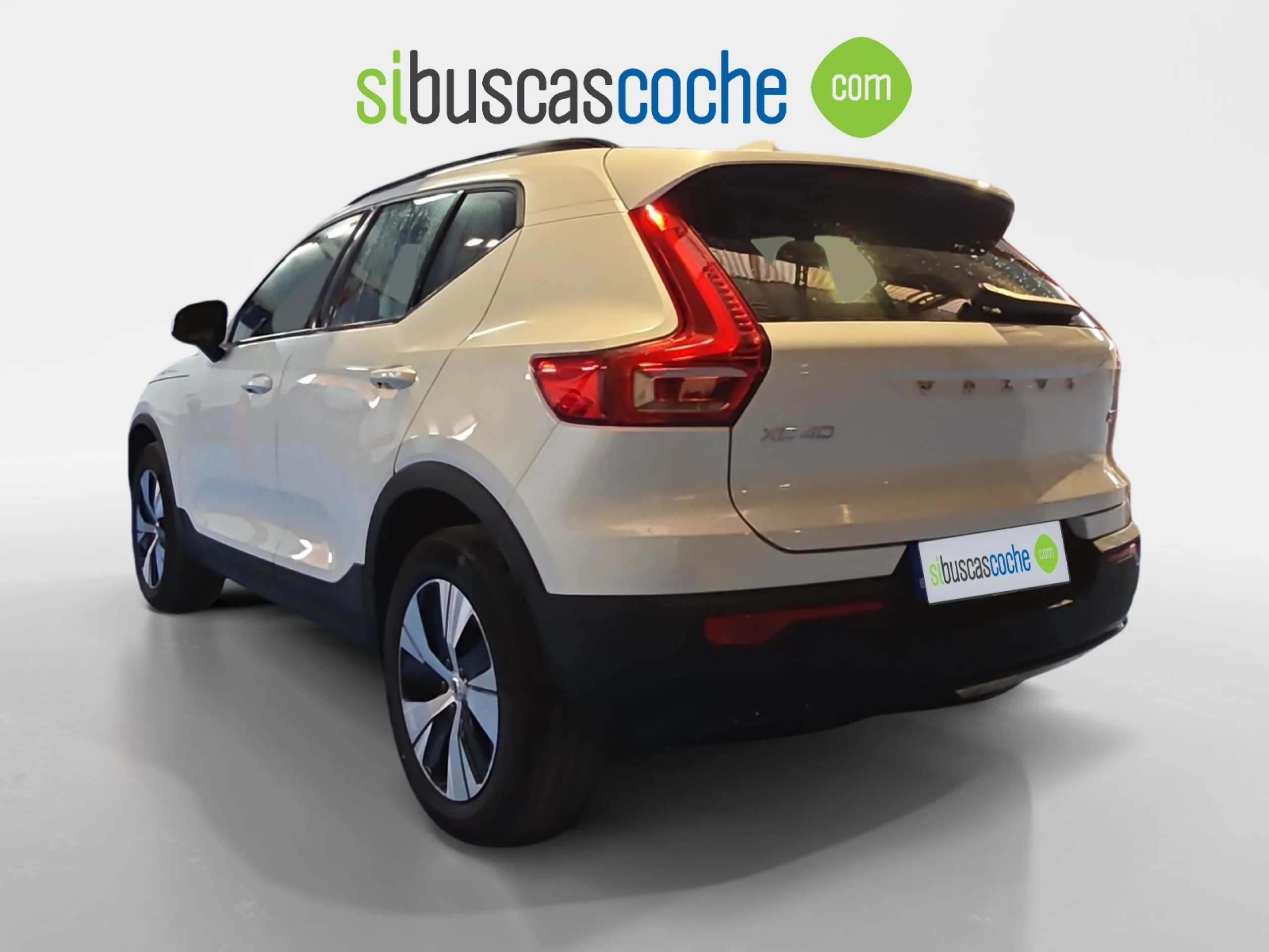 VOLVO XC40 2.0 B3 G PLUS DARK AUTO - Foto 2