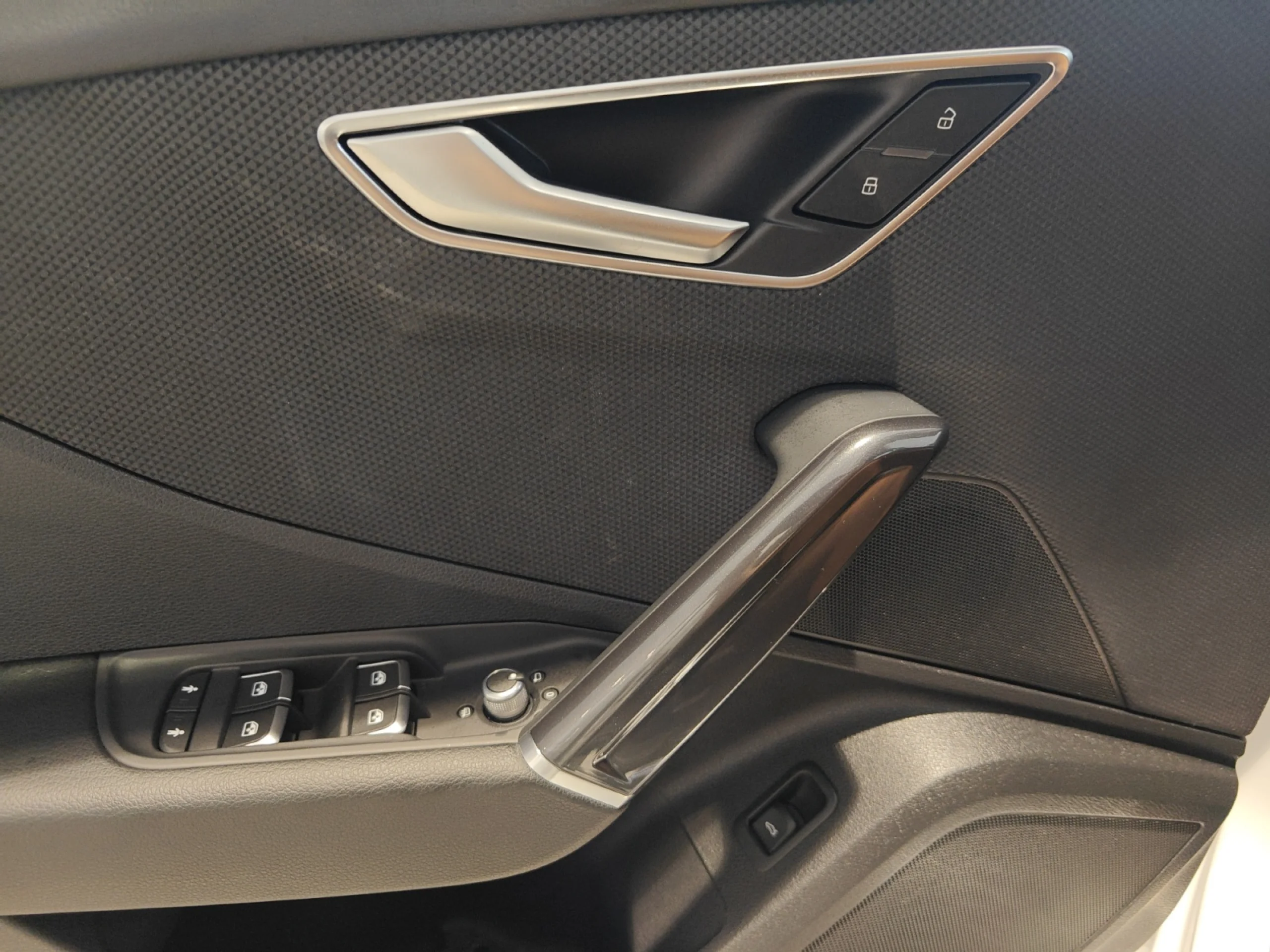 AUDI Q2 ADRENALIN EDITION 30 TDI 85KW (116CV) - Foto 16