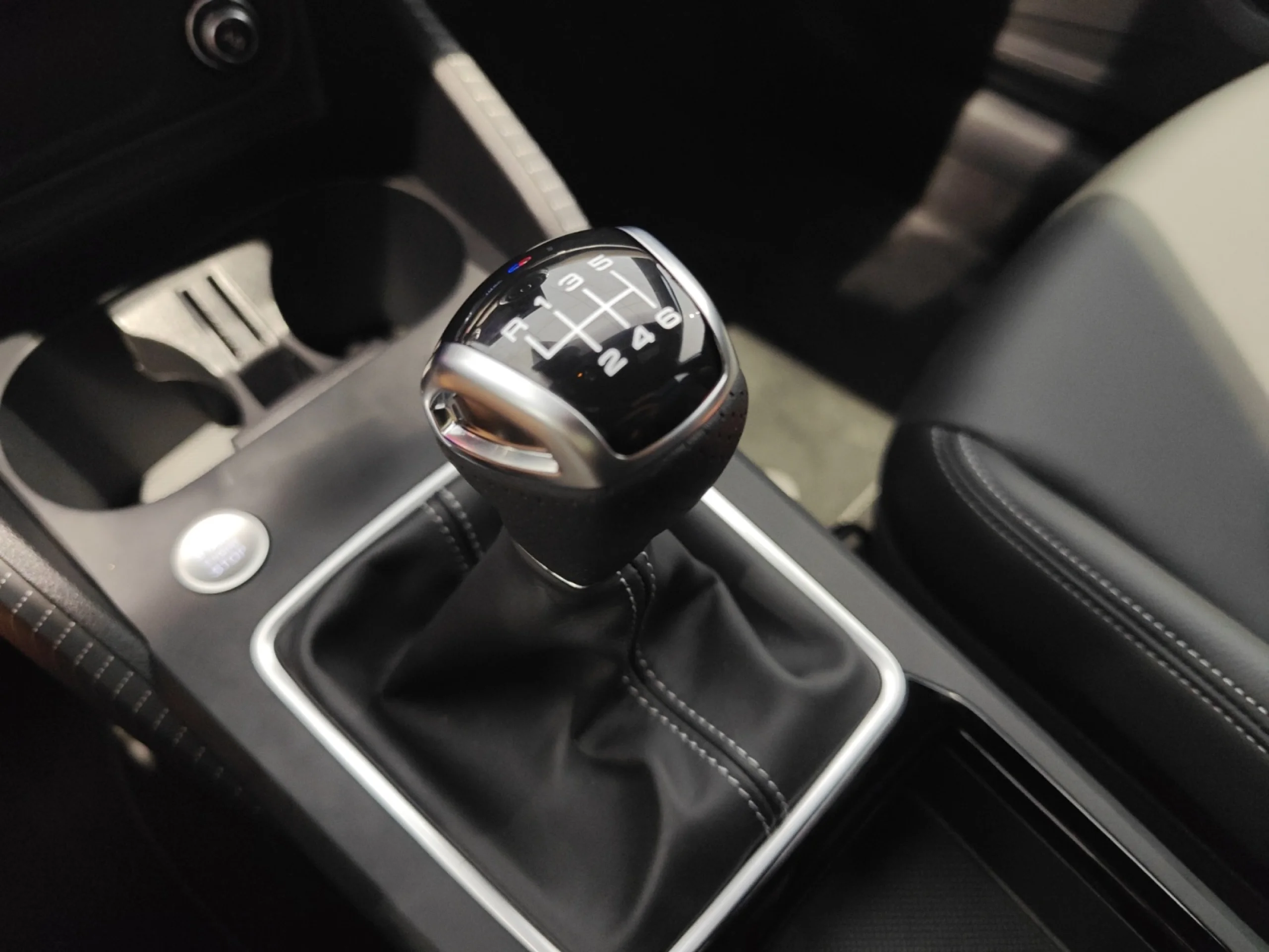 AUDI Q2 ADRENALIN EDITION 30 TDI 85KW (116CV) - Foto 20