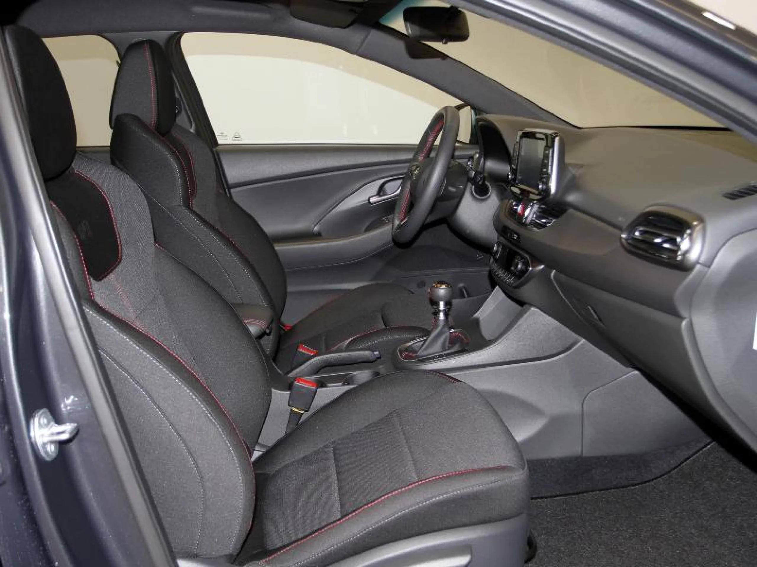 HYUNDAI I30 I30 5P TGDI 1.0 100CV N LINE SE - Foto 8