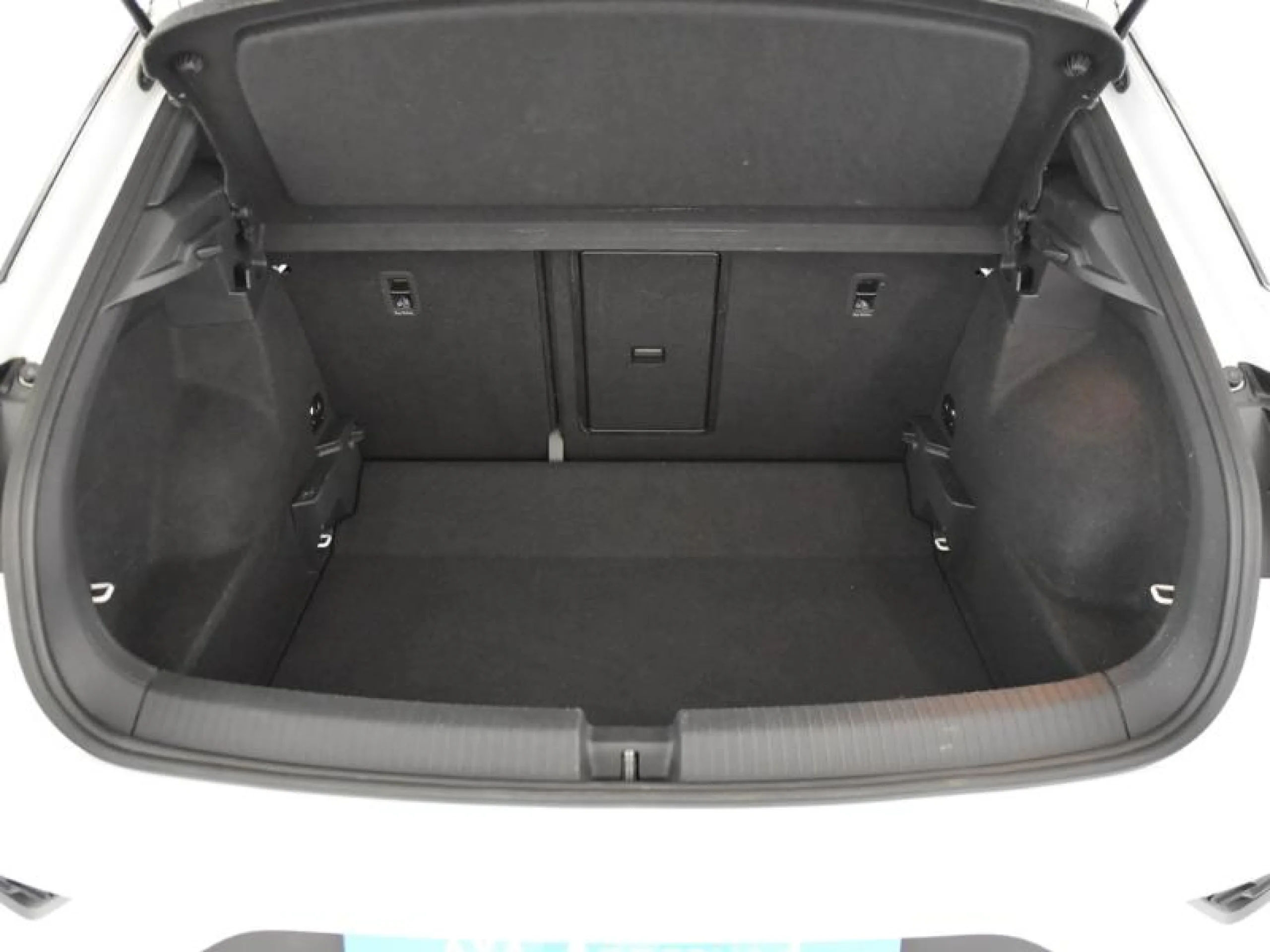 VOLKSWAGEN T ROC SPORT 1.5 TSI 110KW (150CV) DSG - Foto 8