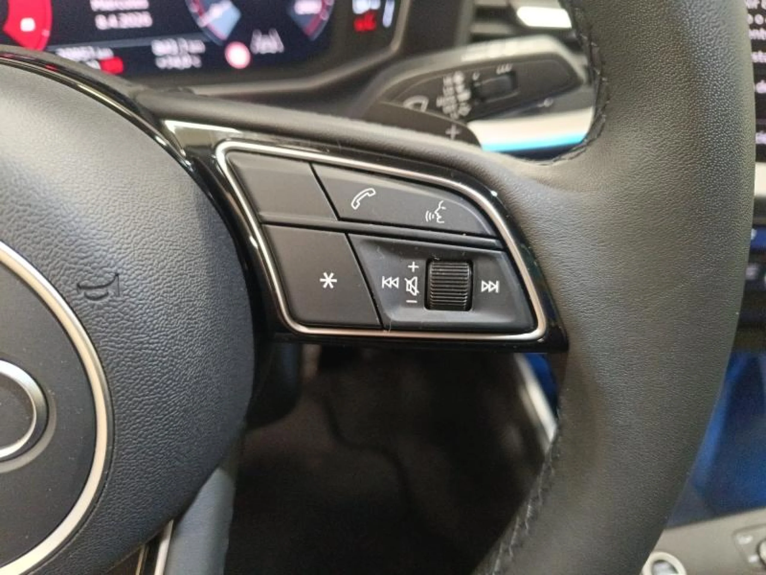 AUDI A1 SPORTBACK ADRENAL BLACK 30TFSI 85KW S TR - Foto 12