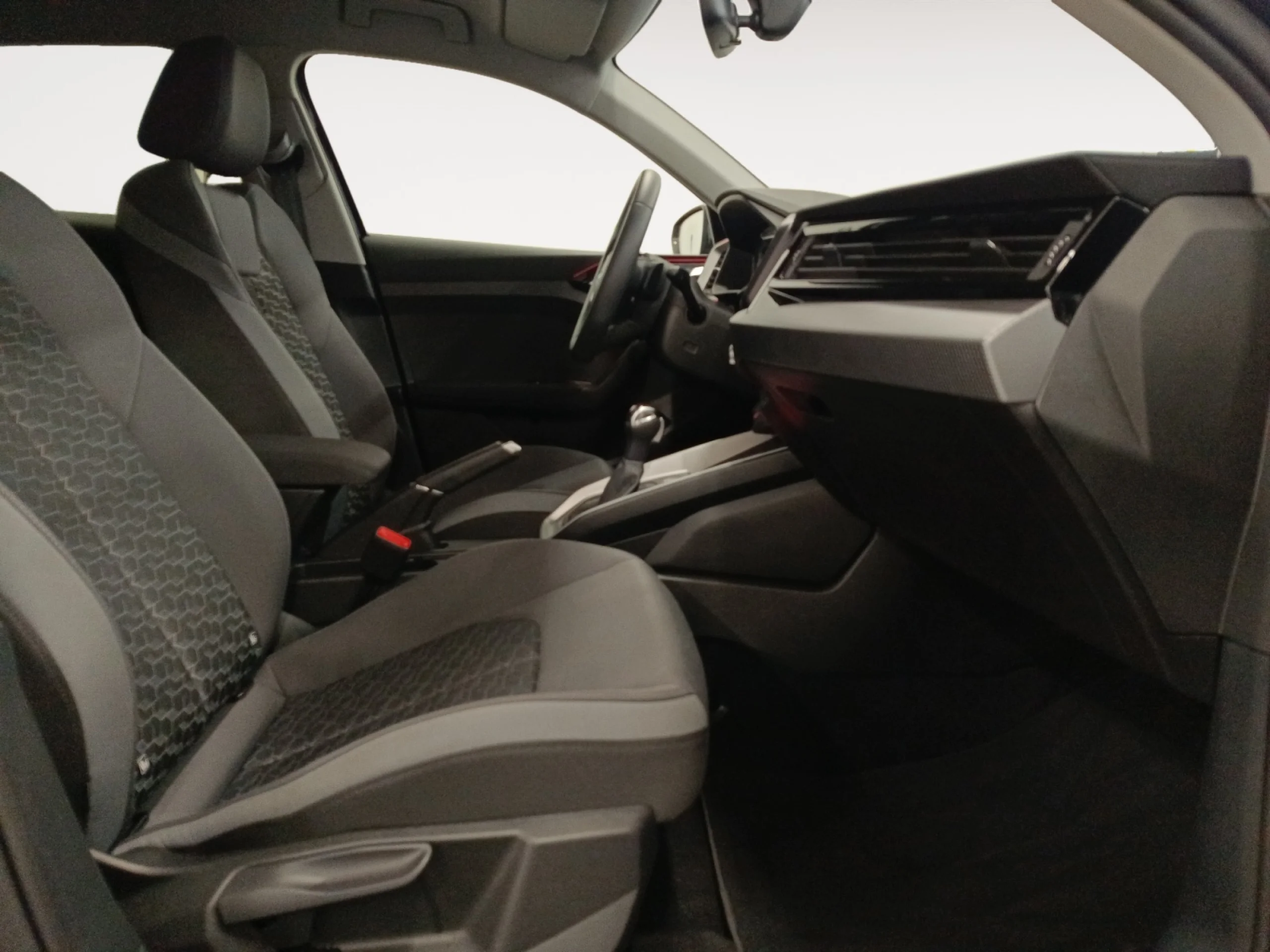 AUDI A1 SPORTBACK ADRENAL BLACK 30TFSI 85KW S TR - Foto 5