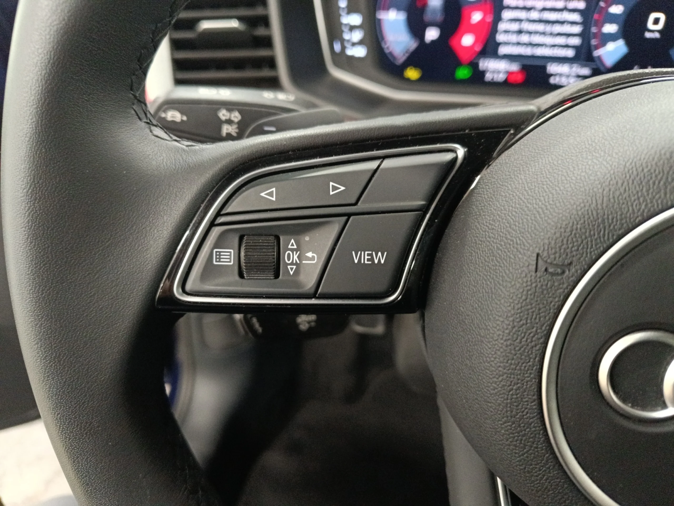 AUDI A1 SPORTBACK ADRENAL BLACK 30TFSI 85KW S TR - Foto 11
