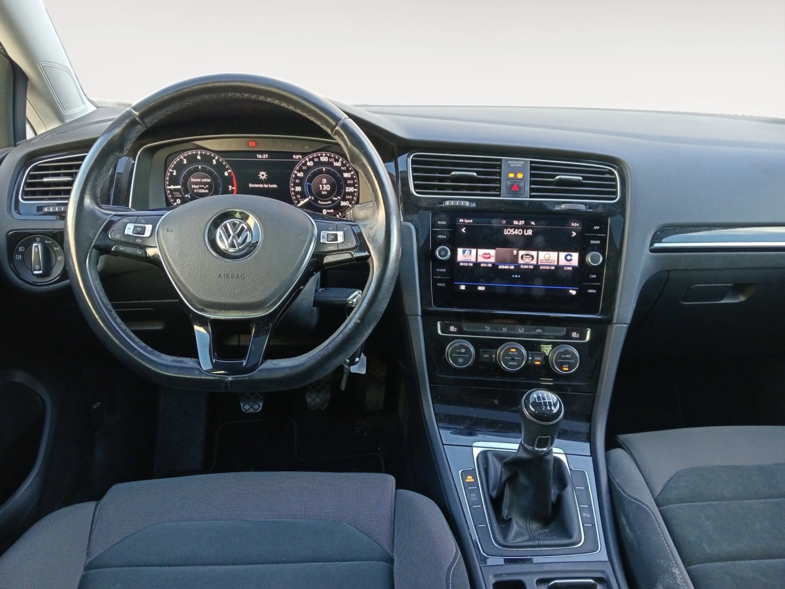 VOLKSWAGEN GOLF SPORT 1.5 TSI 96KW (130CV) - Foto 4